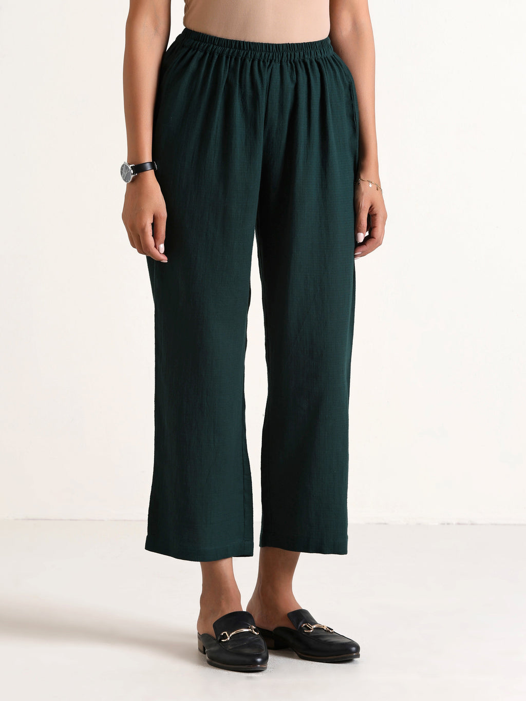 trueBrowns Dark Green Sleeveless Flared Kurta Pant Set