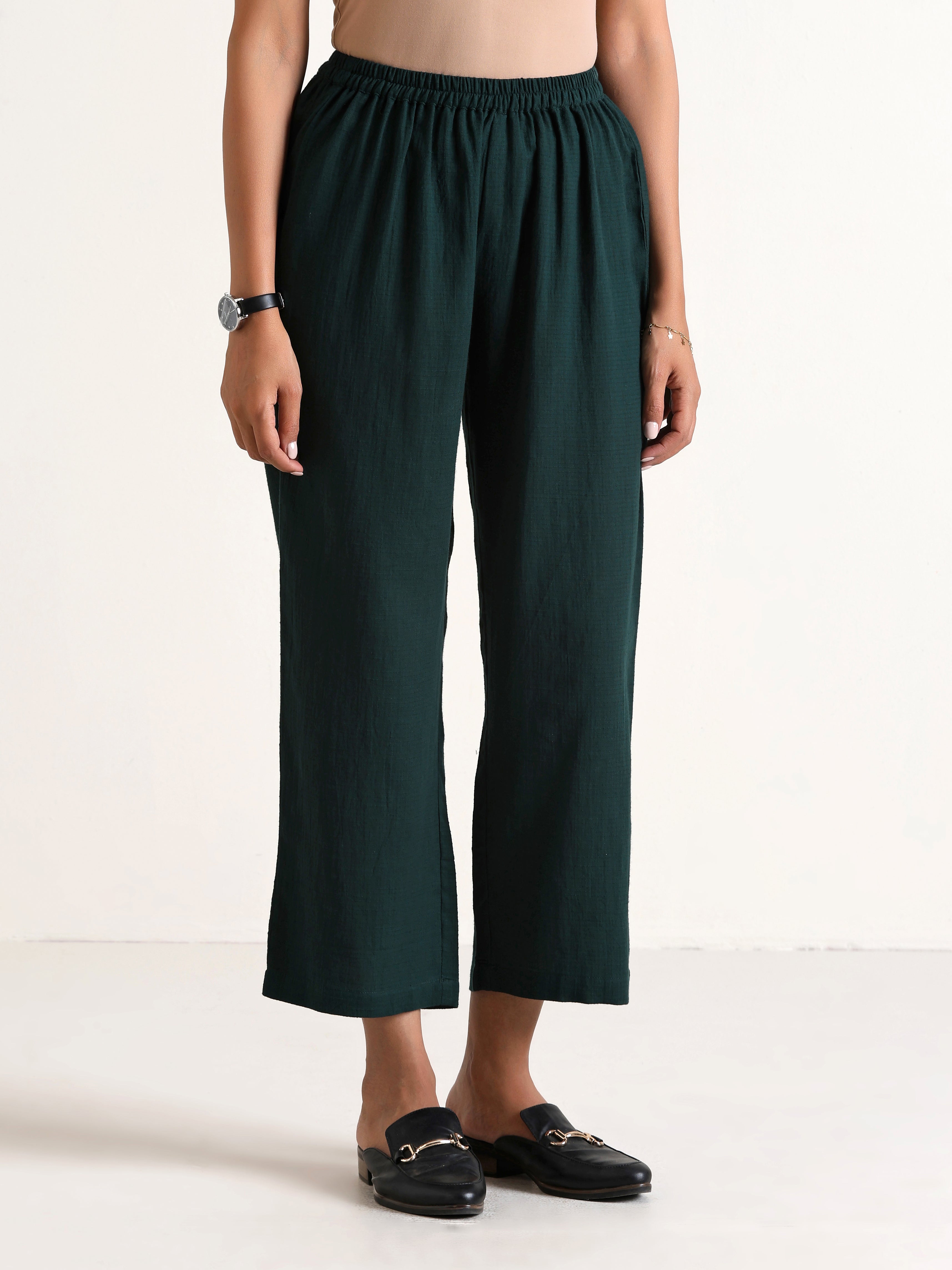 trueBrowns Dark Green Sleeveless Flared Kurta Pant Set