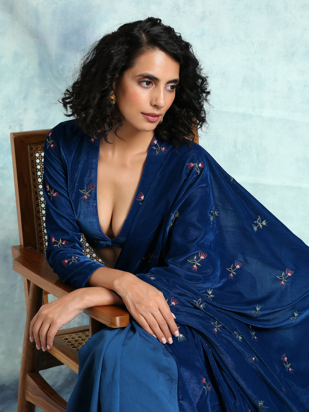 trueBrowns Blue Embroidered Velvet Ready to Wear Saree