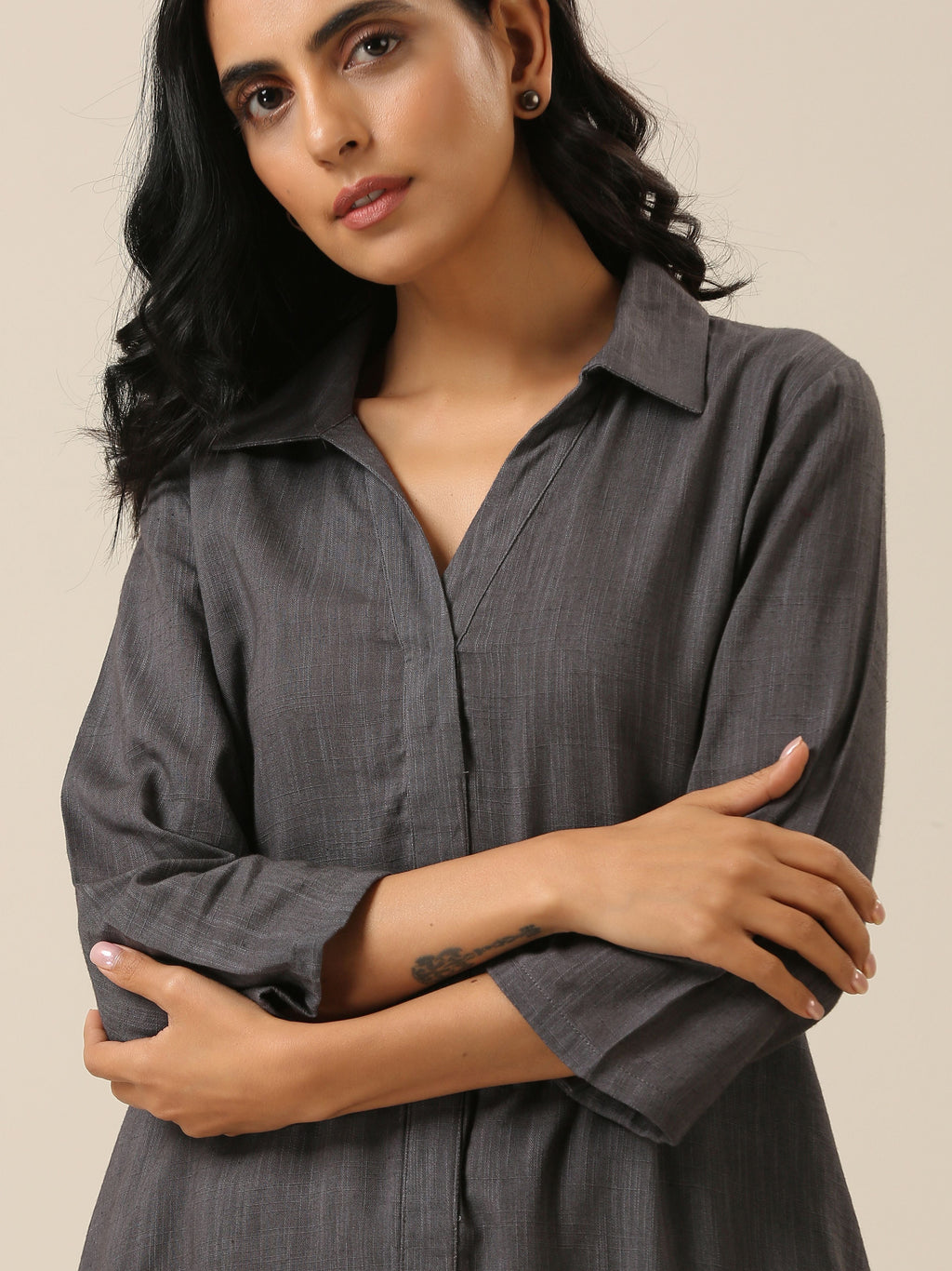 trueBrowns Slate Grey Slub Texture Collar Short Co-Ord Set