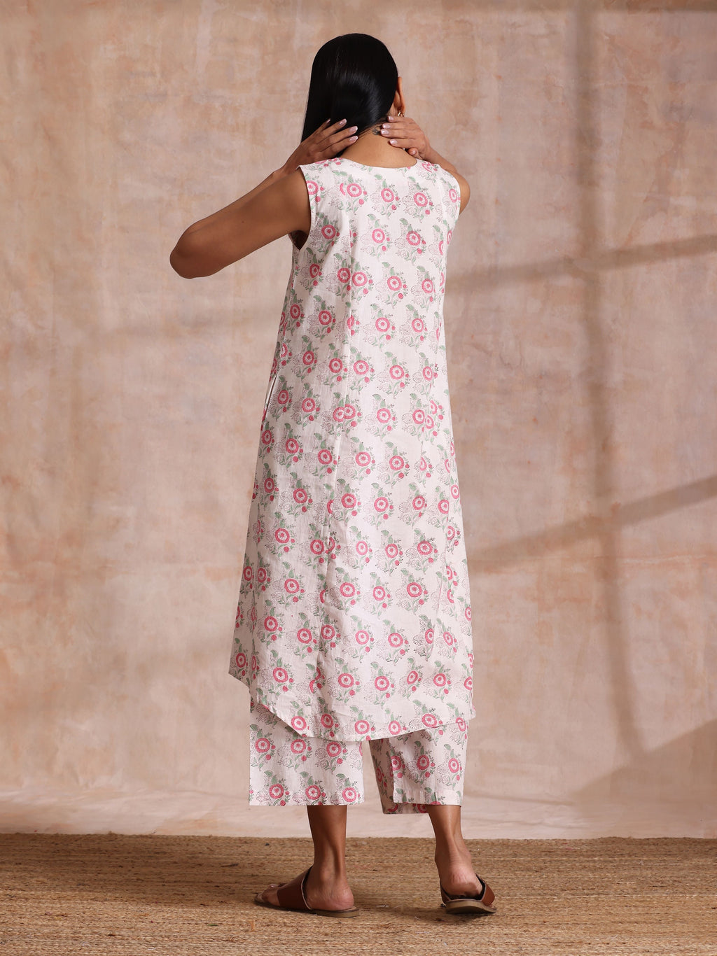 trueBrowns Pink Green Buta On White Block Print Cotton High-Low Co-Ord Set
