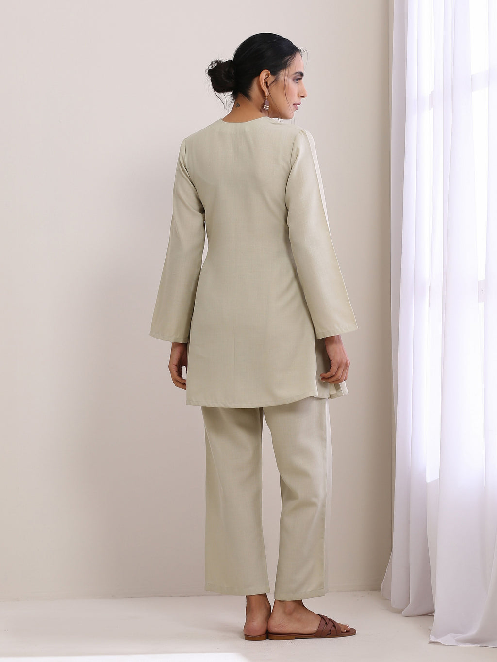 trueBrowns Light Grey Slub Co-Ord Set