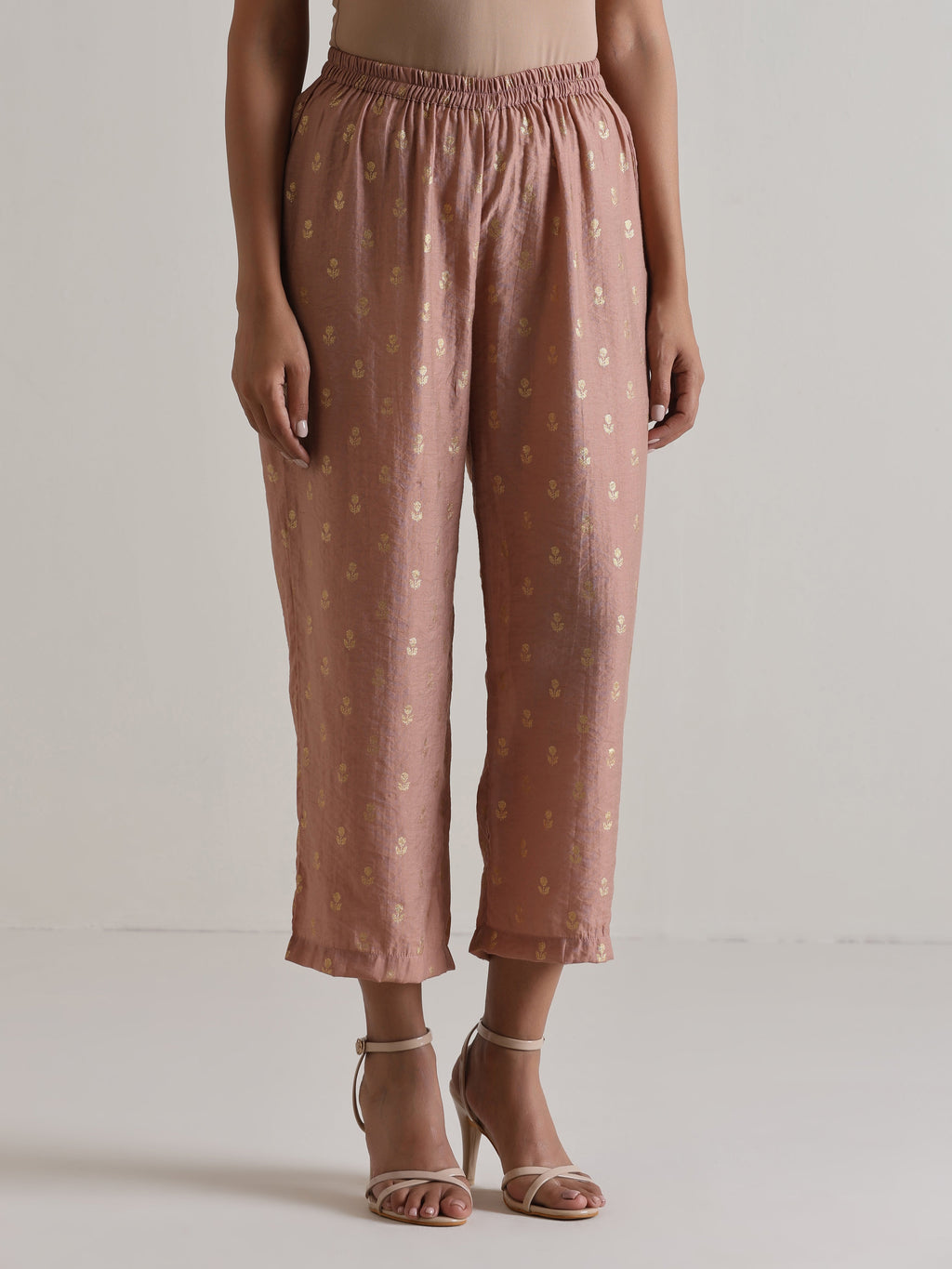 trueBrowns Beige Foil Puff Sleeve Kurta Set