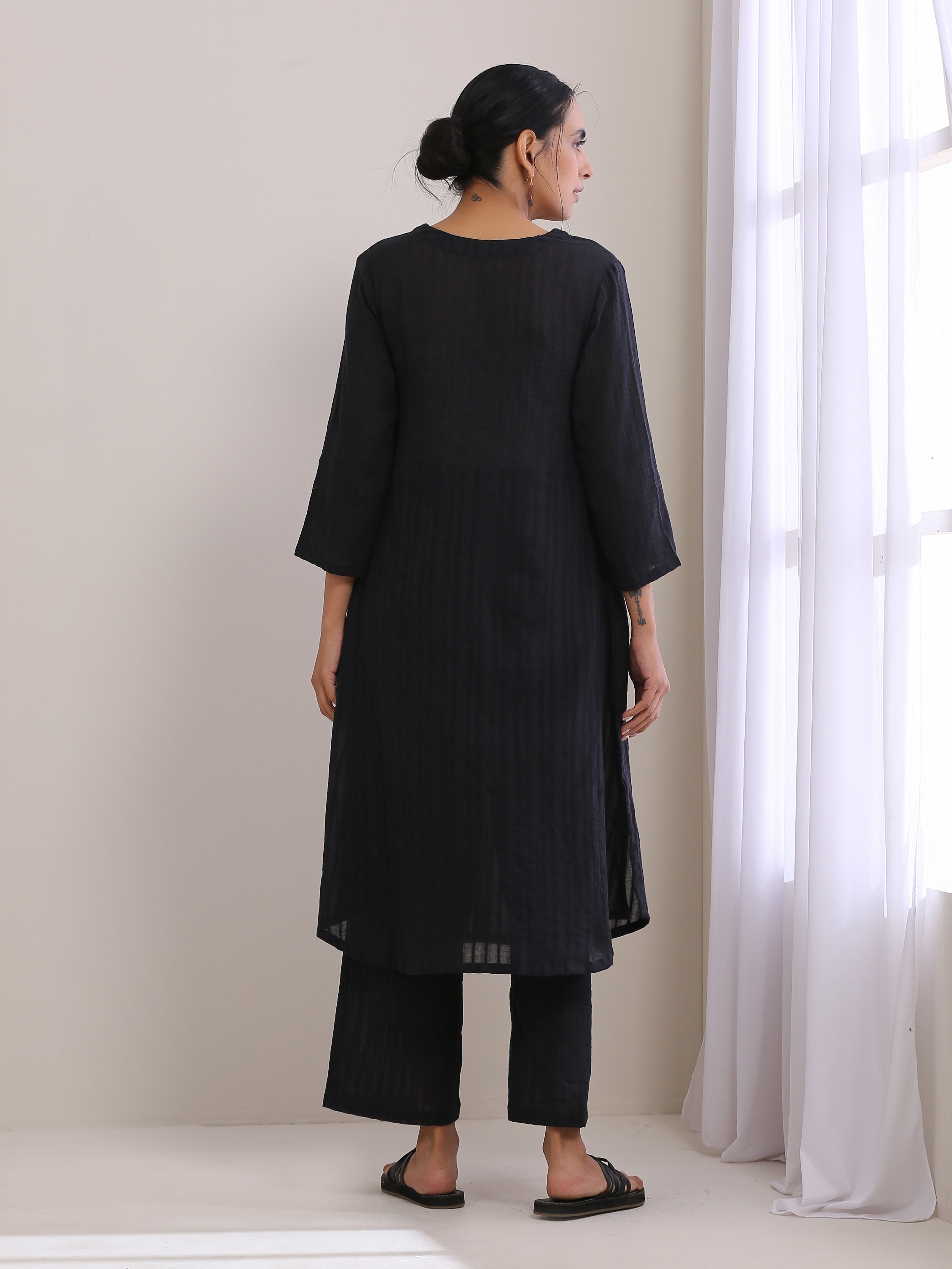 trueBrowns Black Dobby Flared Slit Kurta Pant Set