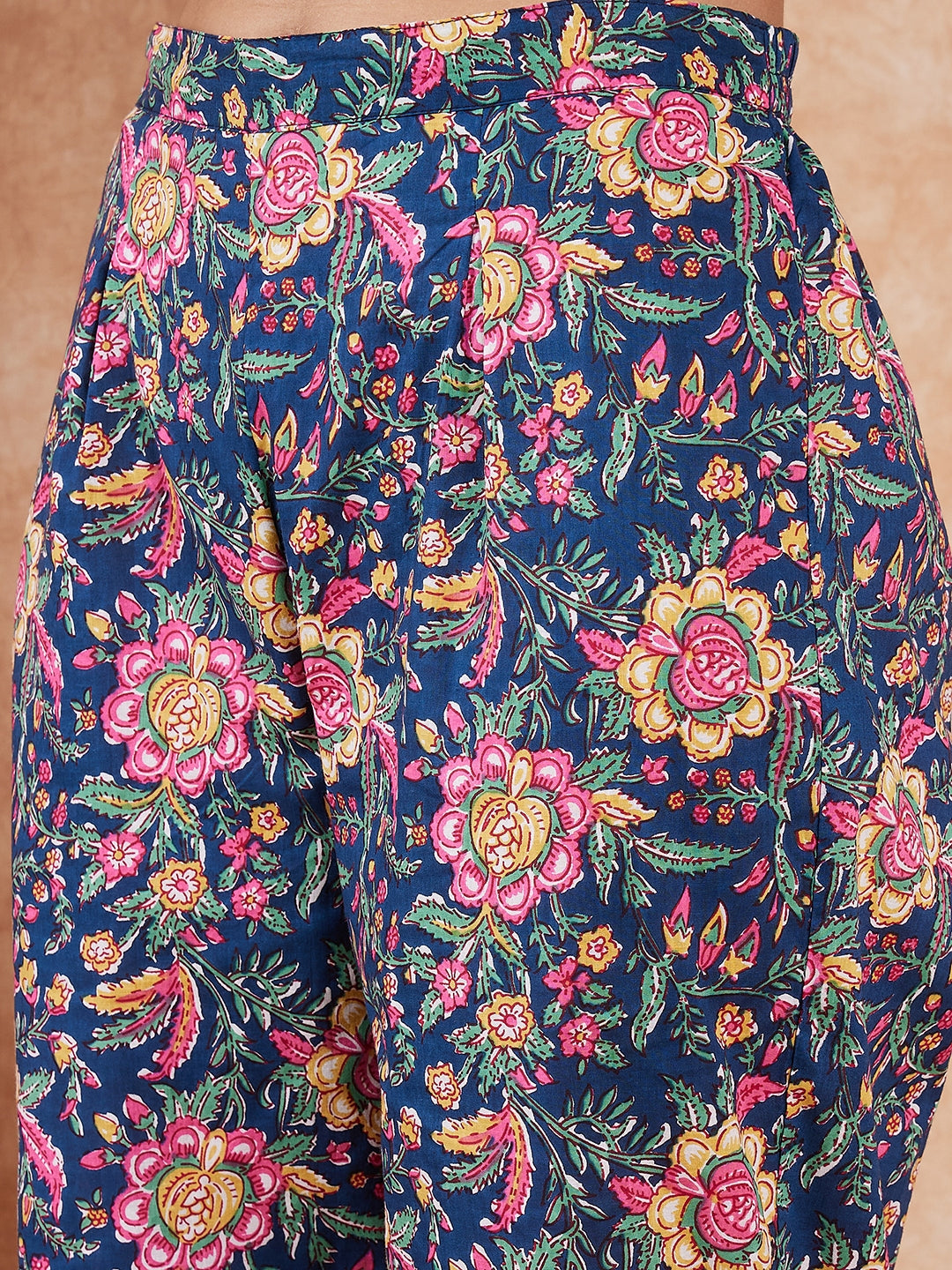 InWeave Women's Blue Green Pink Floral Print Flared Kurta Pant Set