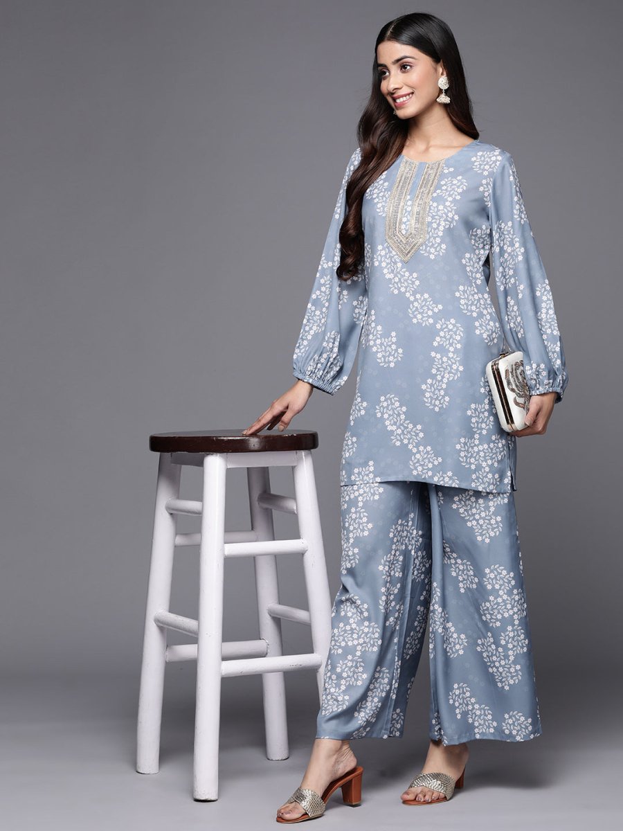 Ahalyaa Women Embroidered Floral Printed Co-ords