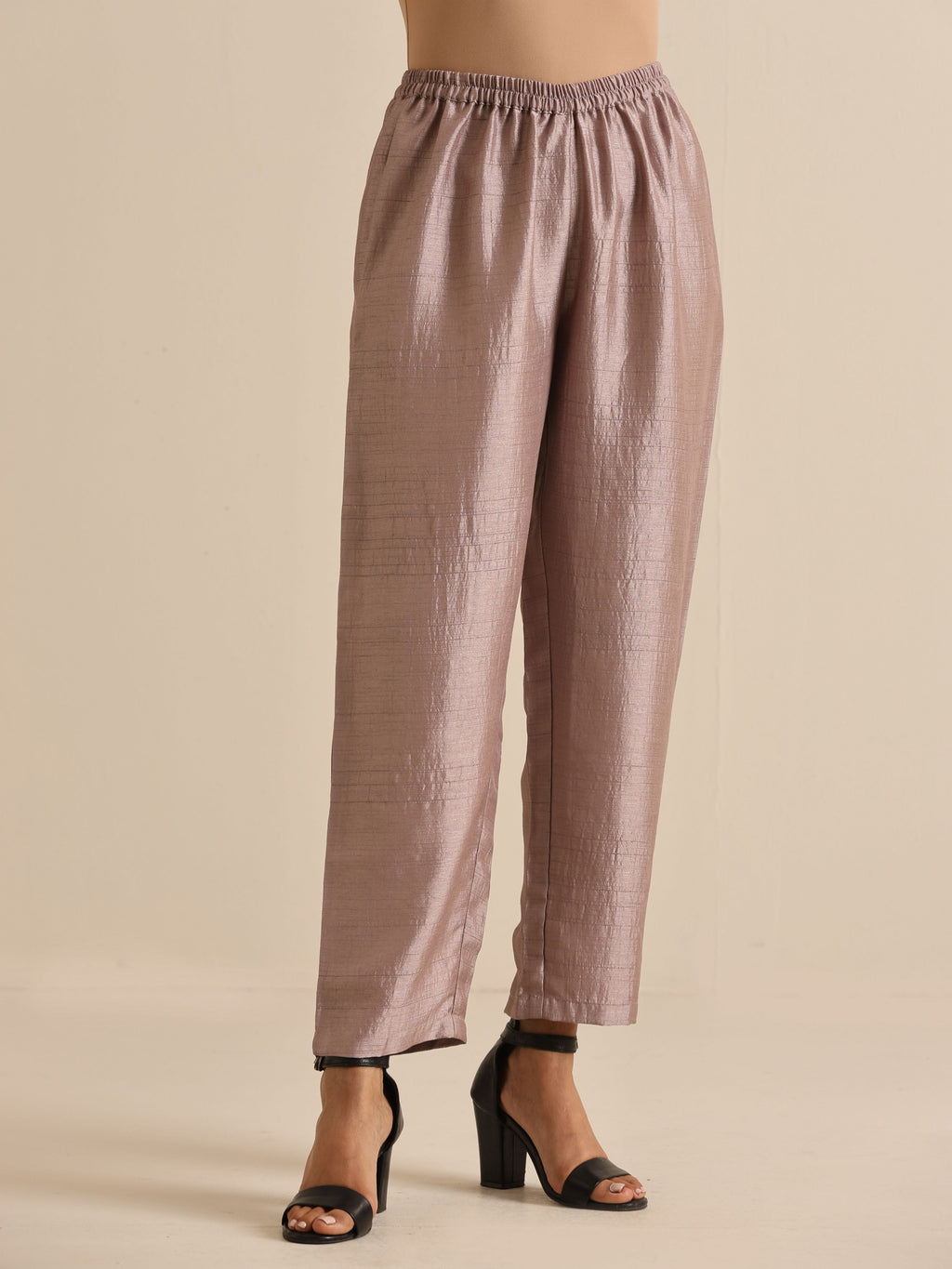 trueBrowns Grey Silk Texture Relaxed Co-Ord Set