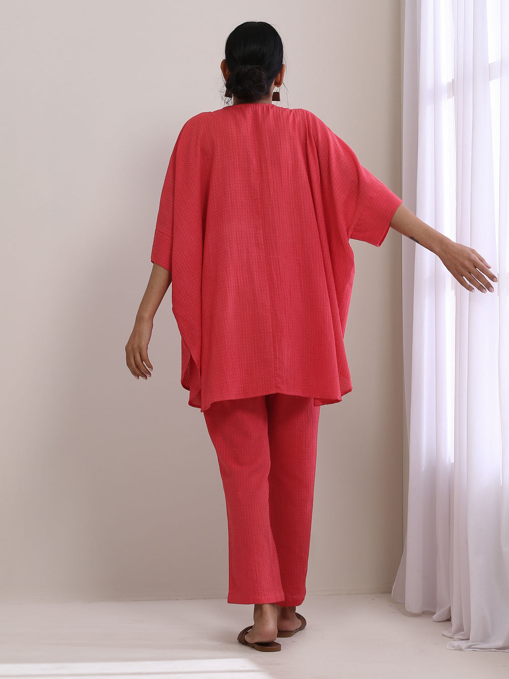 trueBrowns Bright Pink Dobby Boxy Fit High Low Co-Ord Set