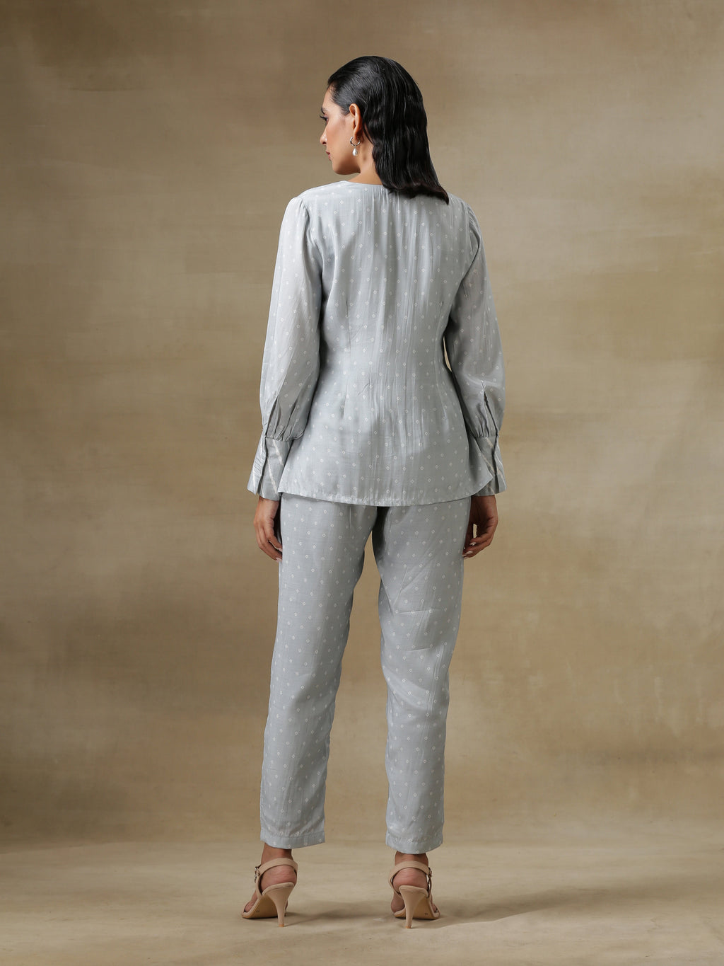 trueBrowns Grey Bandhani Printed Silk Front Open Short Co-Ord Set