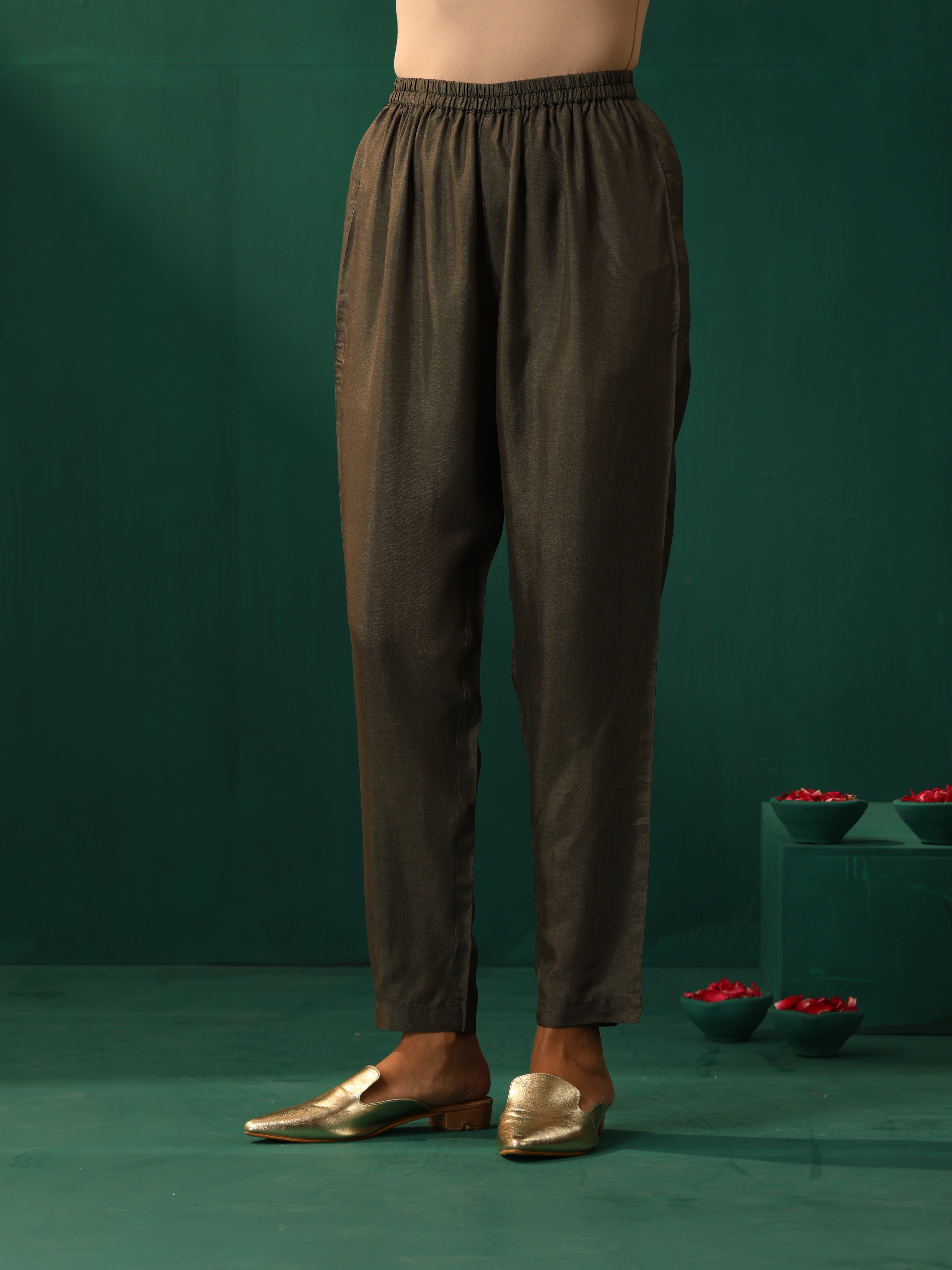 trueBrowns Grey Diamond Viscose Silk Yoke Gathered Co-ord Set
