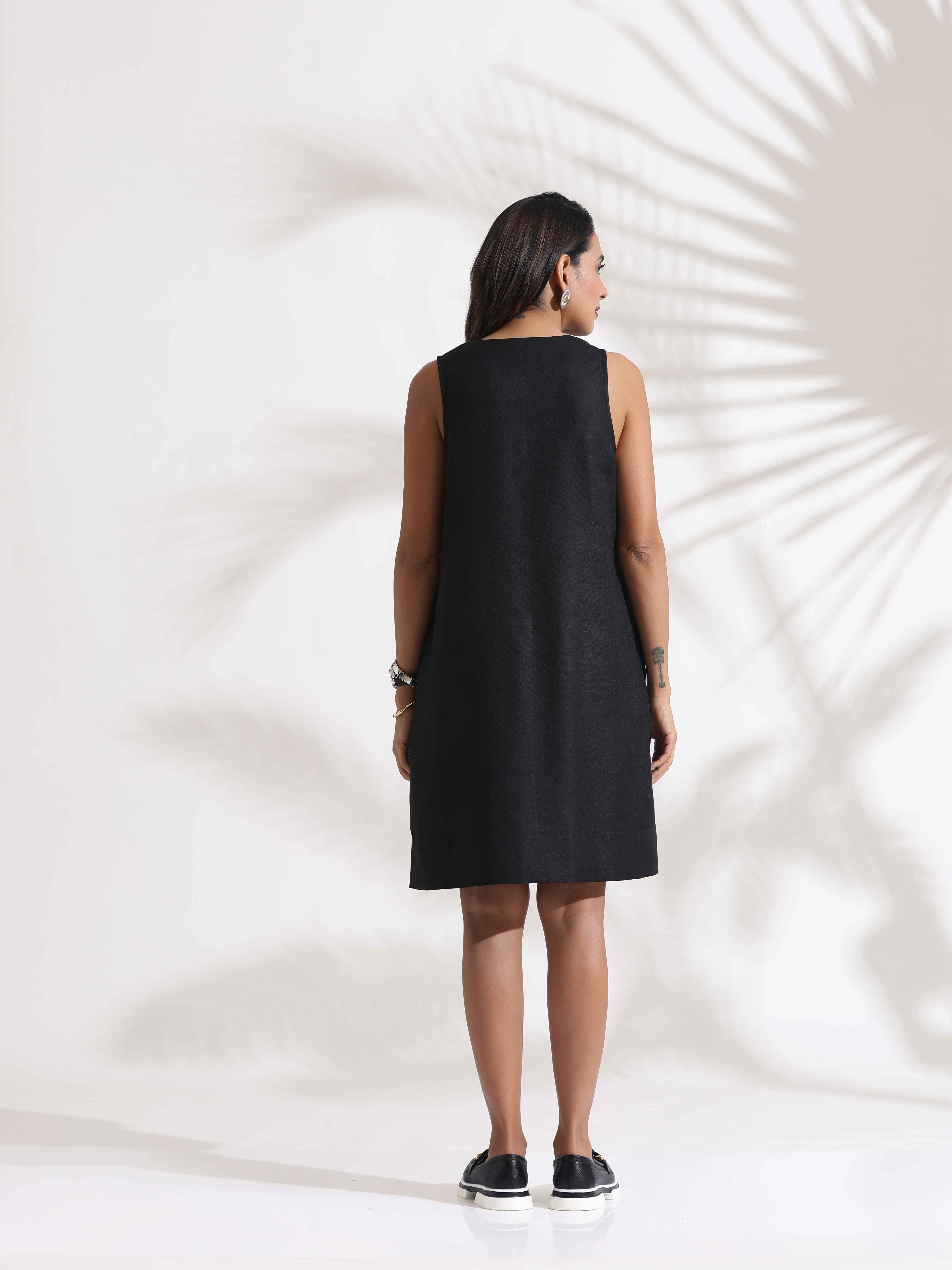 trueBrowns Black Slub Dress