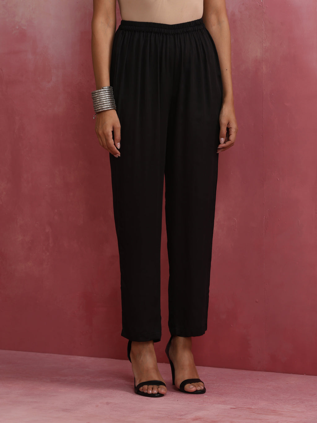 trueBrowns Black V Neck Kurta Co-ord Set