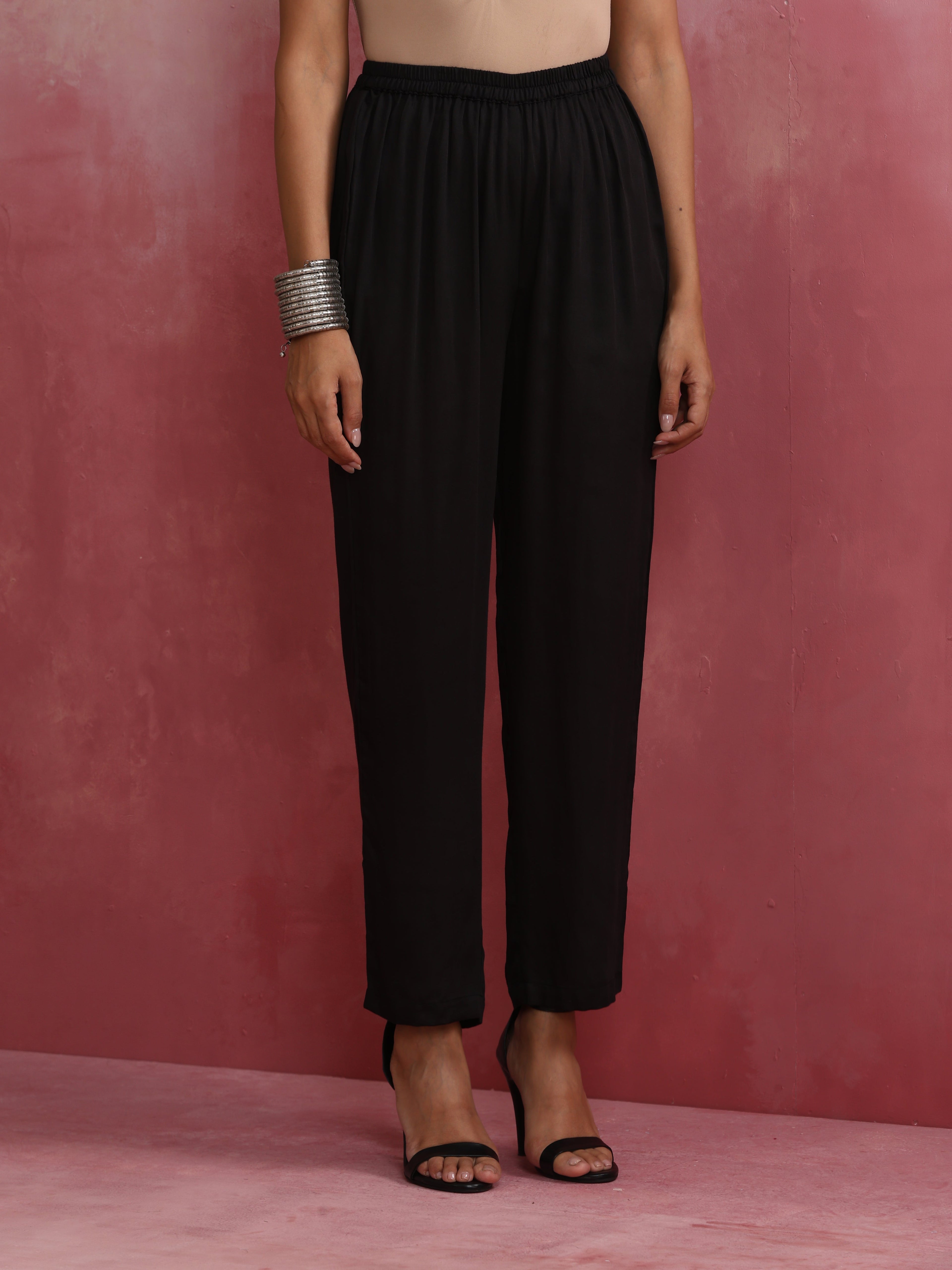 trueBrowns Black V Neck Kurta Co-ord Set