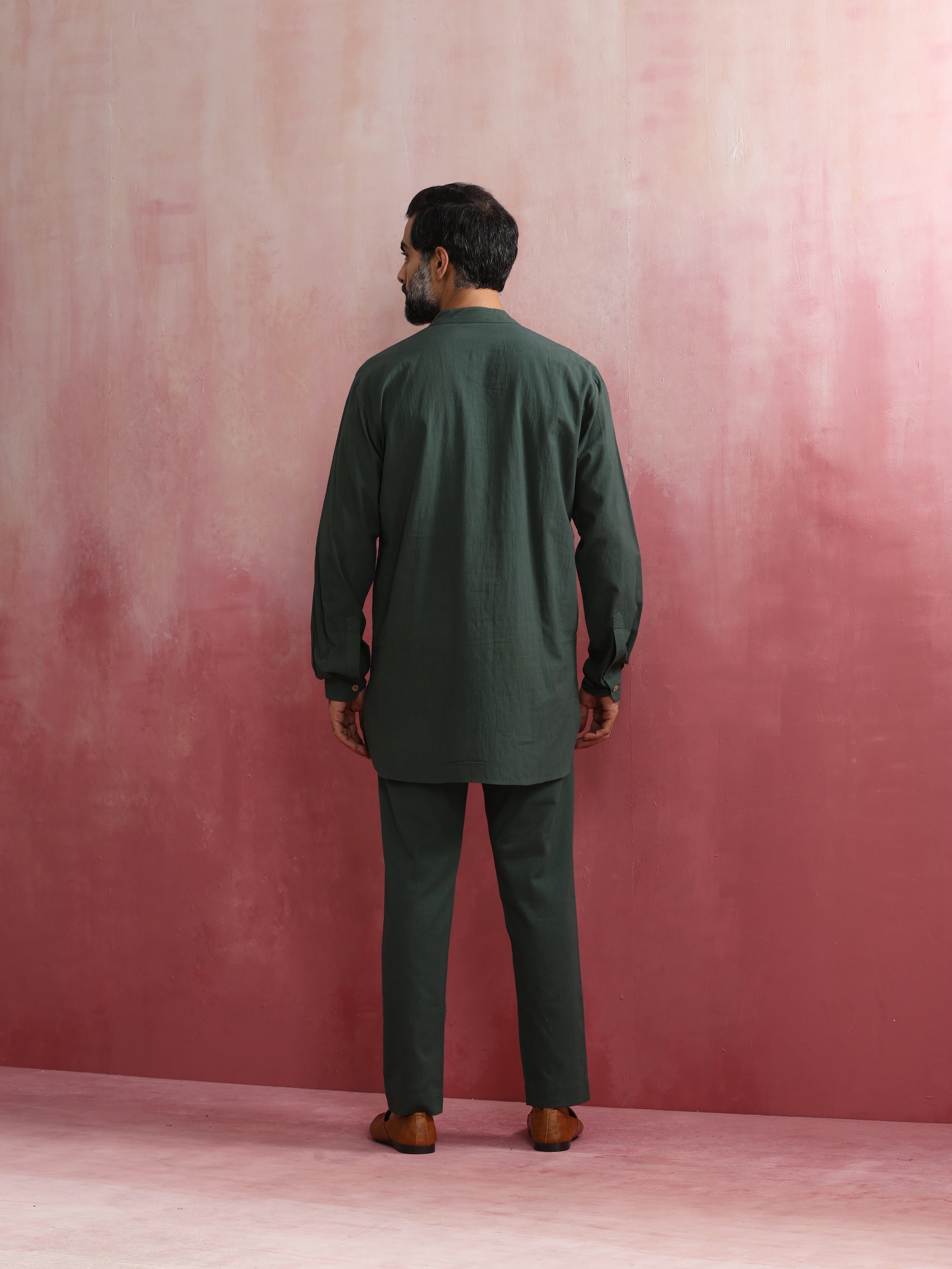 trueBrowns Men's Green Cotton Mandarin Collar Kurta Co-ord set