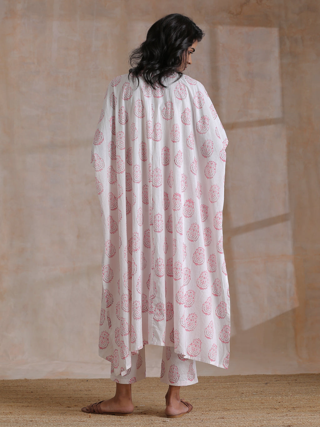 trueBrowns Pink Big Buta On White Print Cotton Panel Kaftan Kurta Pant Set