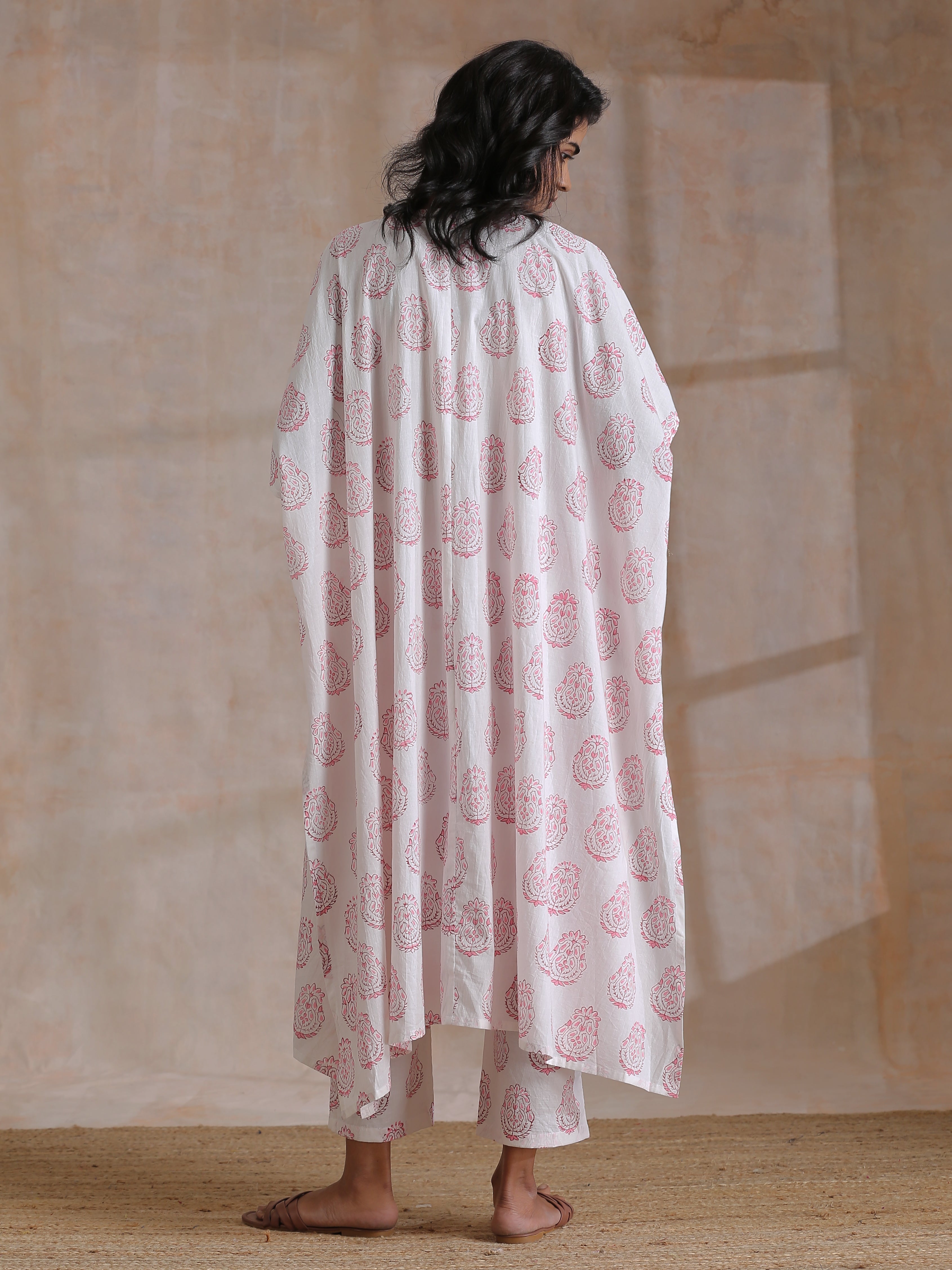trueBrowns Pink Big Buta On White Print Cotton Panel Kaftan Kurta Pant Set