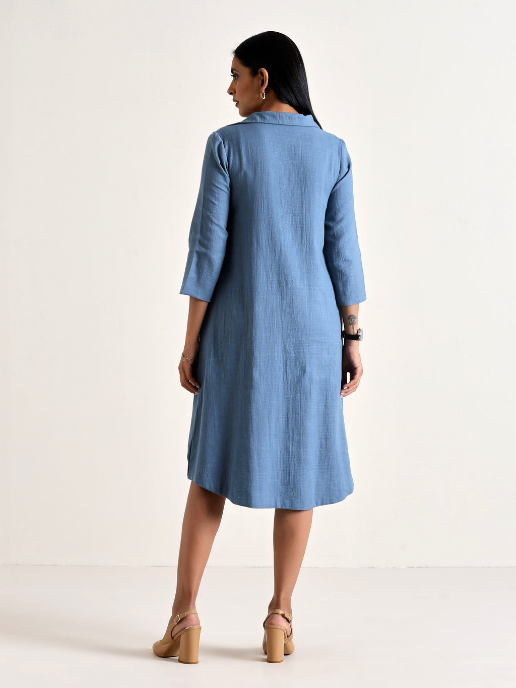 trueBrowns Light Blue Short Collared Dress