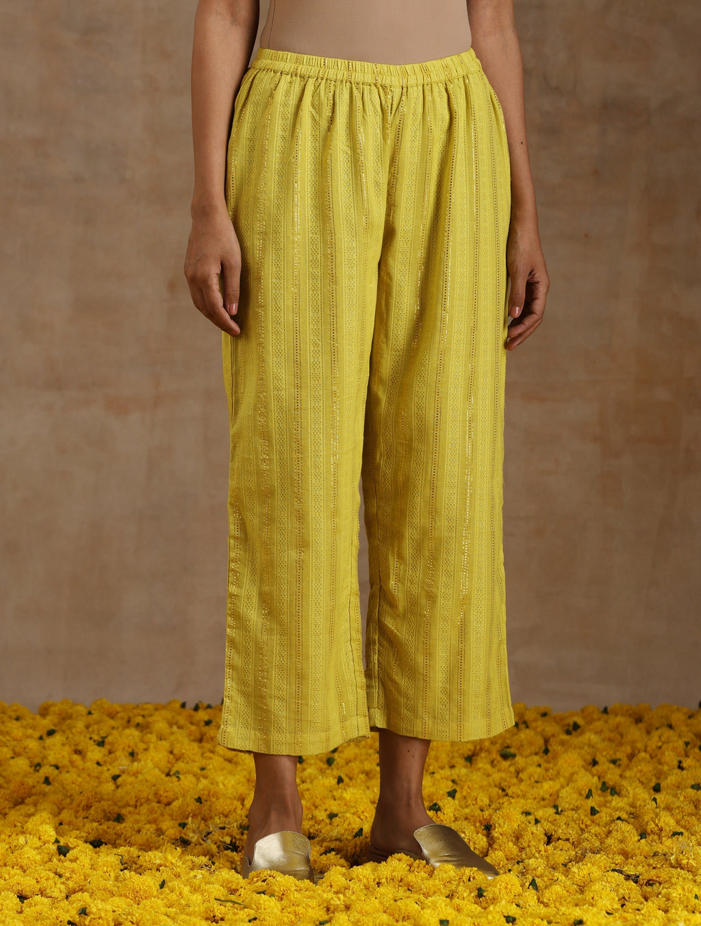 trueBrowns Lime Gold Cotton Relax High Slit Kurta Set