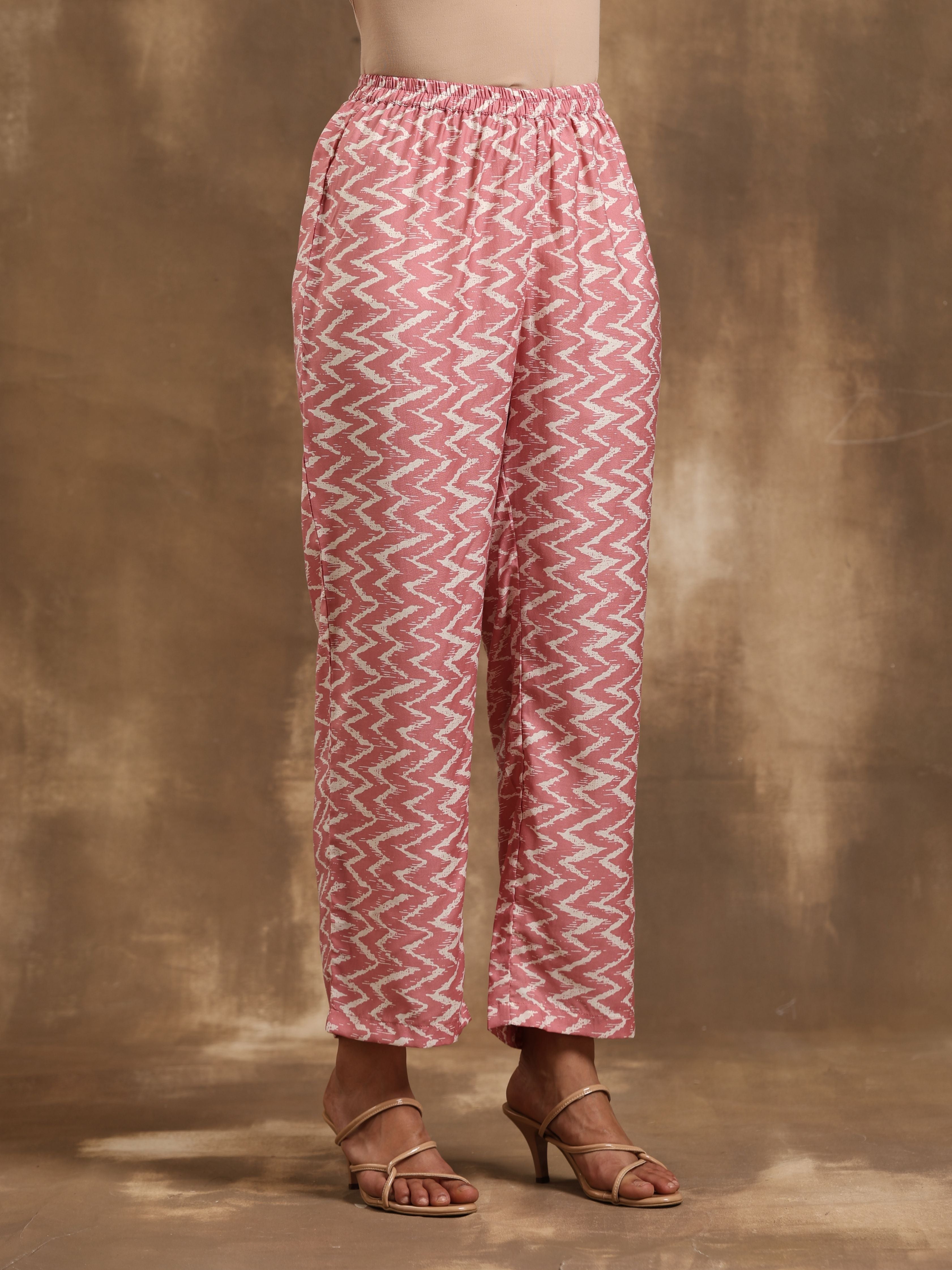 trueBrowns Light Mauve Zig-Zag Printed Silk Co-Ord Set