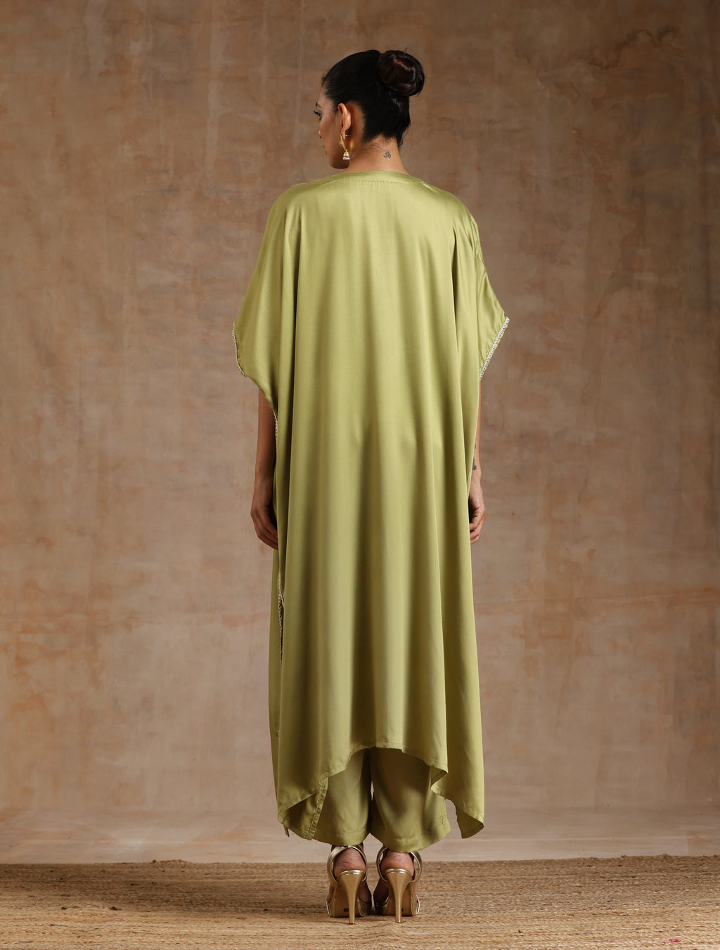trueBrowns Light Green Modal Satin Kaftan Kurta Set