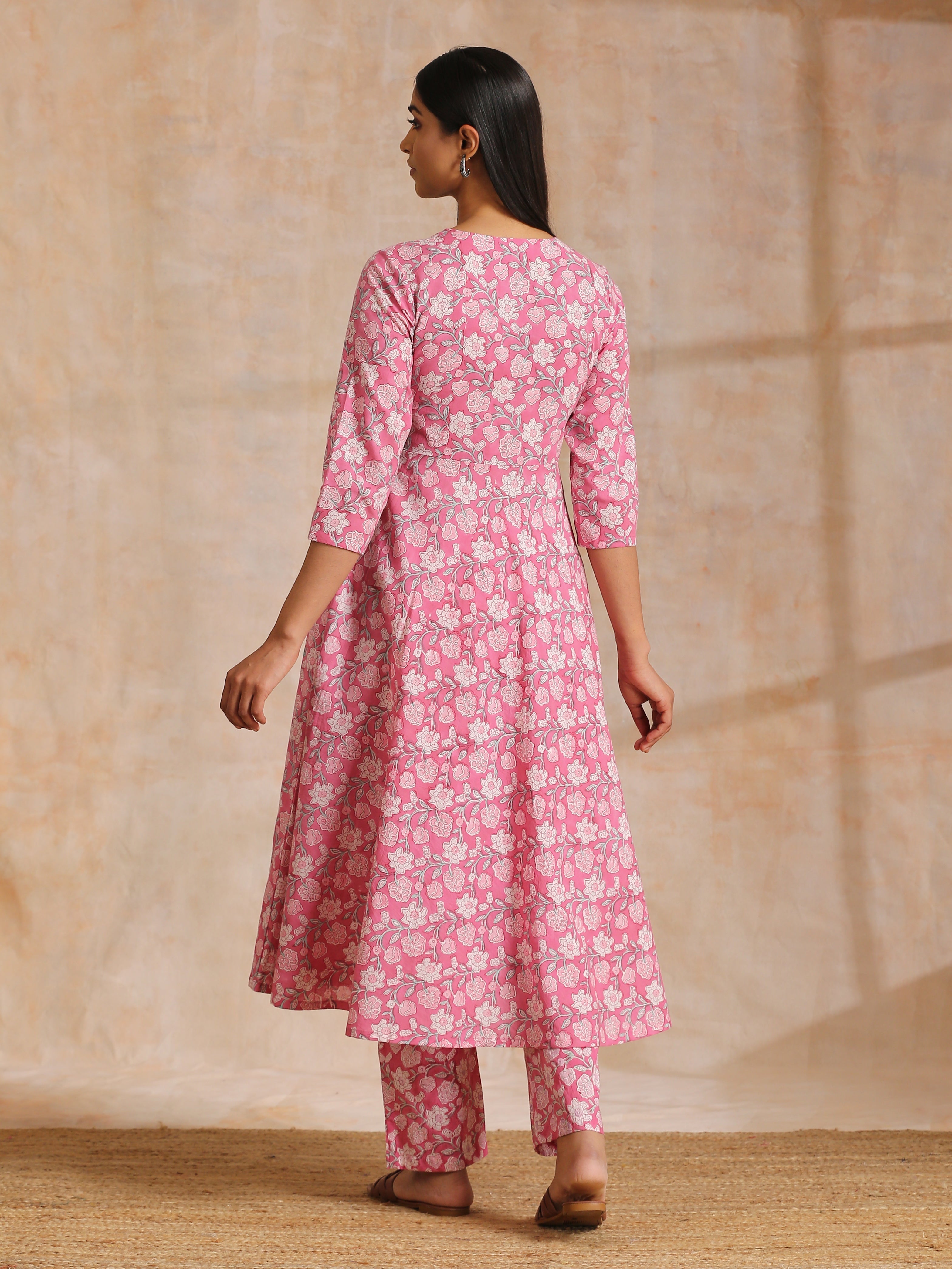 trueBrowns Pink Overall Floral Block Print Cotton Flared Kurta Pant Set