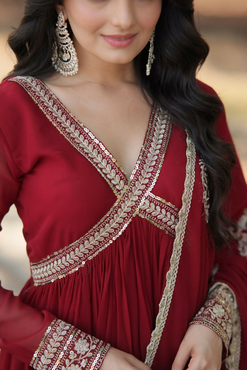 Vastranavya Faux Blooming with Embroidery Zari Sequins-work Gown with Dupatta - Maroon