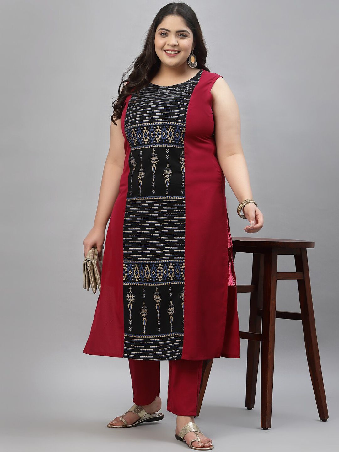 Sztori Plus Size Tribal Printed Regular Straight Kurta With Trousers