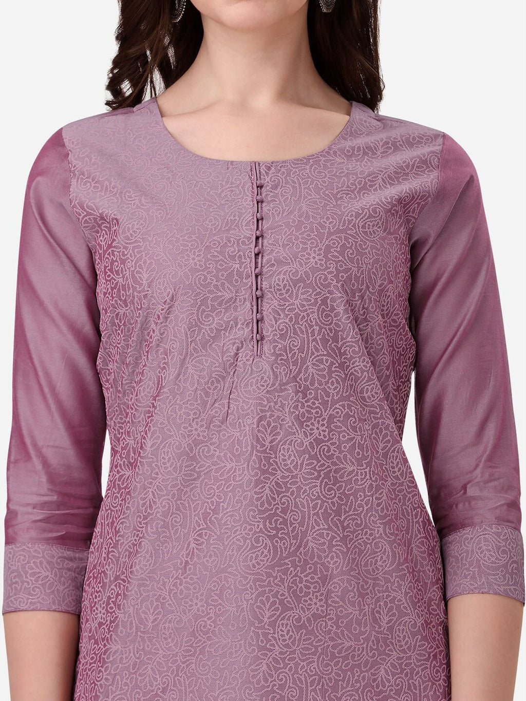 HERE&NOW Floral Embroidered Thread Work Chanderi Cotton Kurta