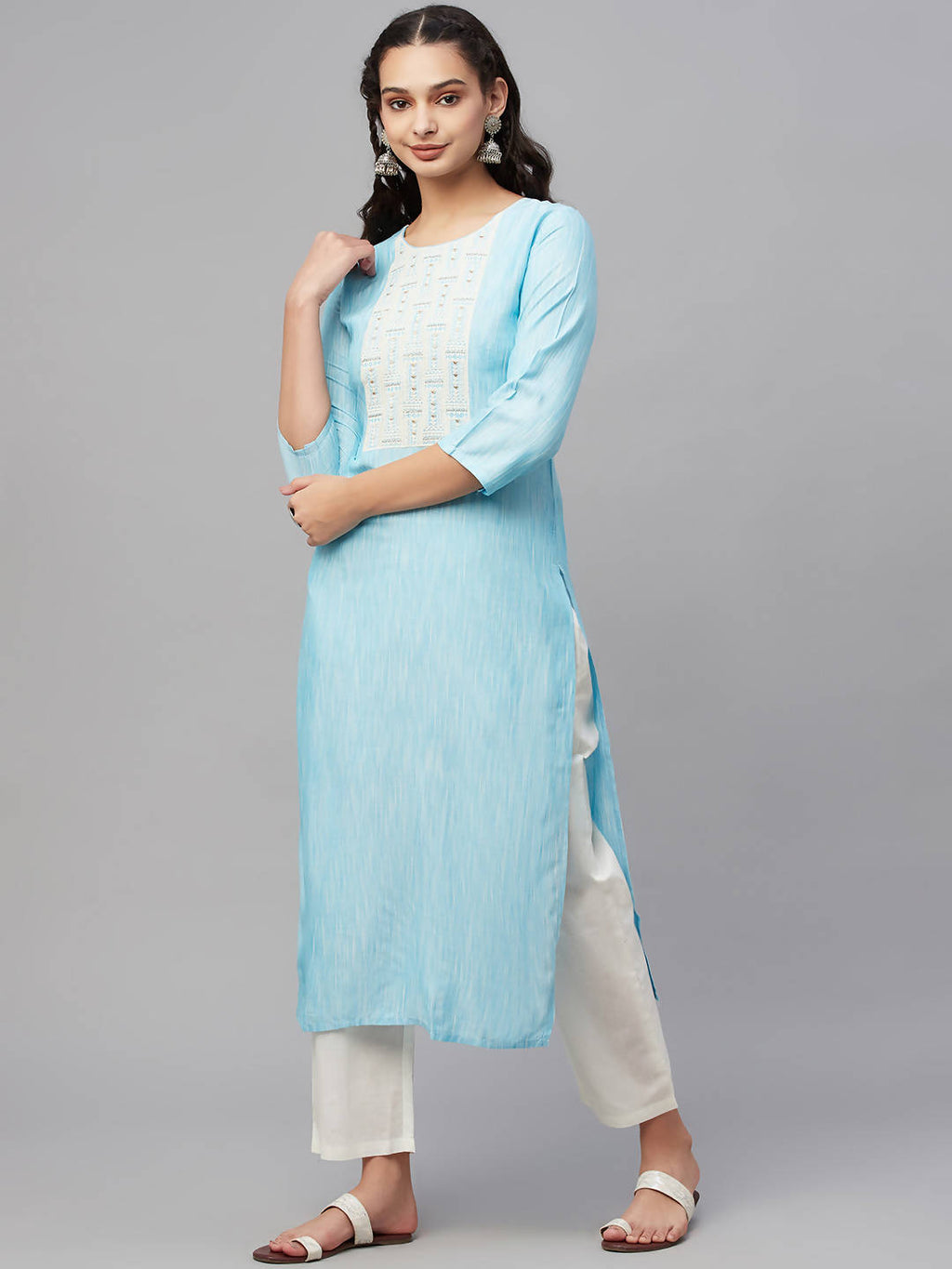 Myshka Turquoise Embroidered 3/4 Sleeve Round Neck Kurta Pant Dupatta Set