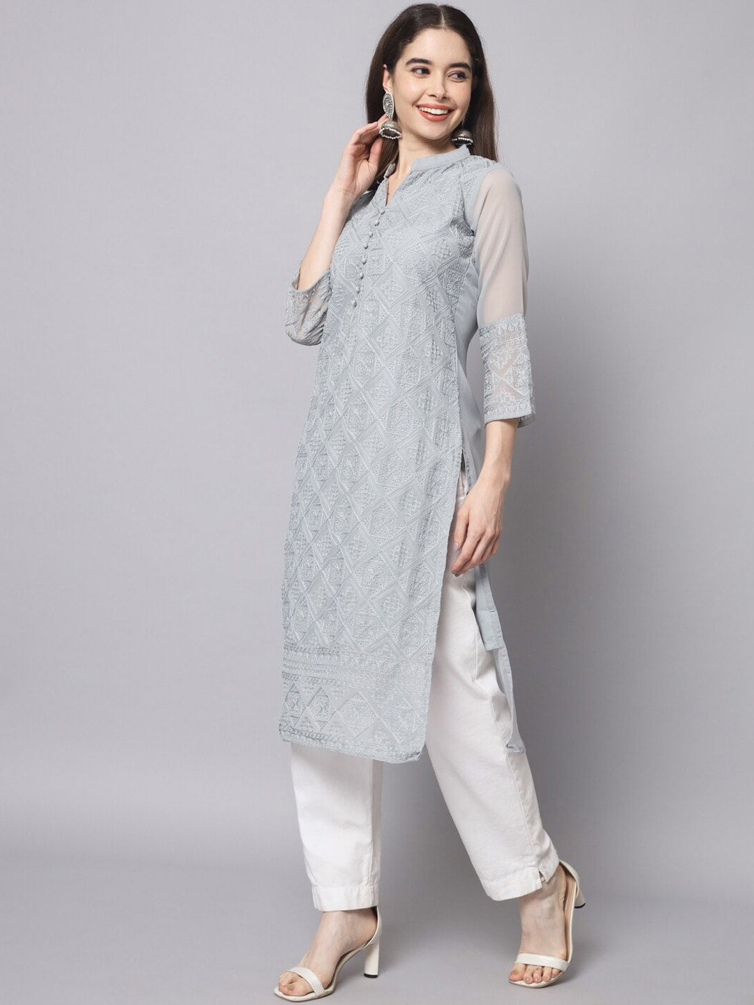 HERE&NOW Women Grey Ethnic Motifs Embroidered Thread Work Georgette Kurta