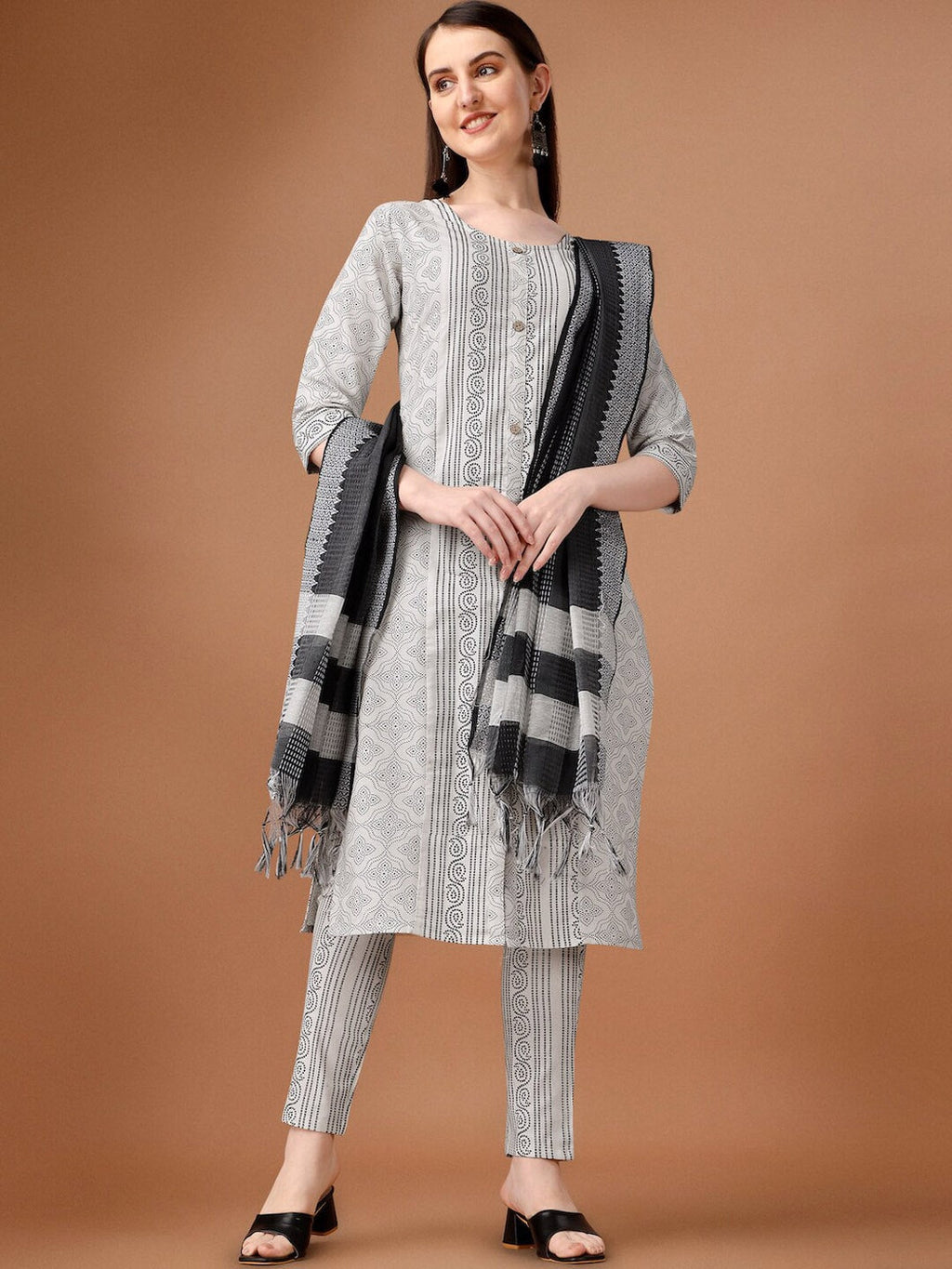 HERE&NOW White & Black Ethnic Motifs Printed Pure Cotton Kurta With Trousers & Dupatta