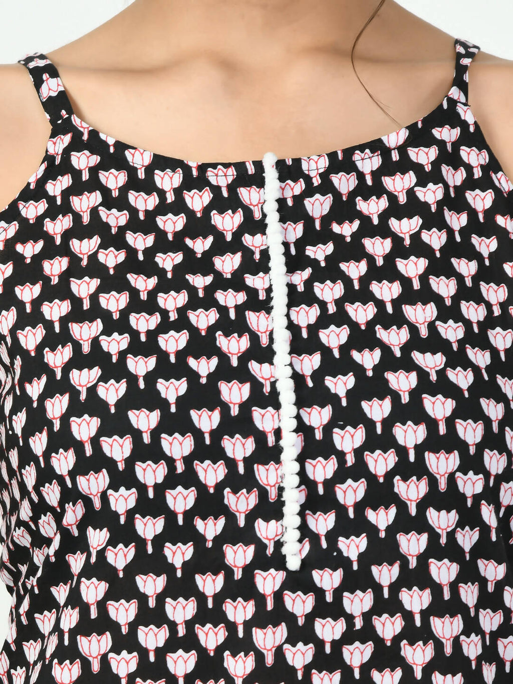 Myshka Women's Black Straight Printed Kurta