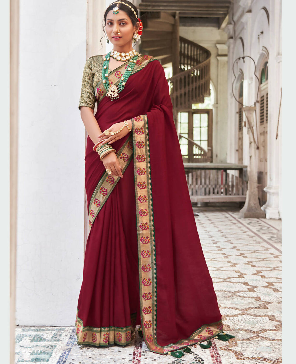 Maroon Vichitra Solid Saree With Unstitched Blouse Piece - Juhi