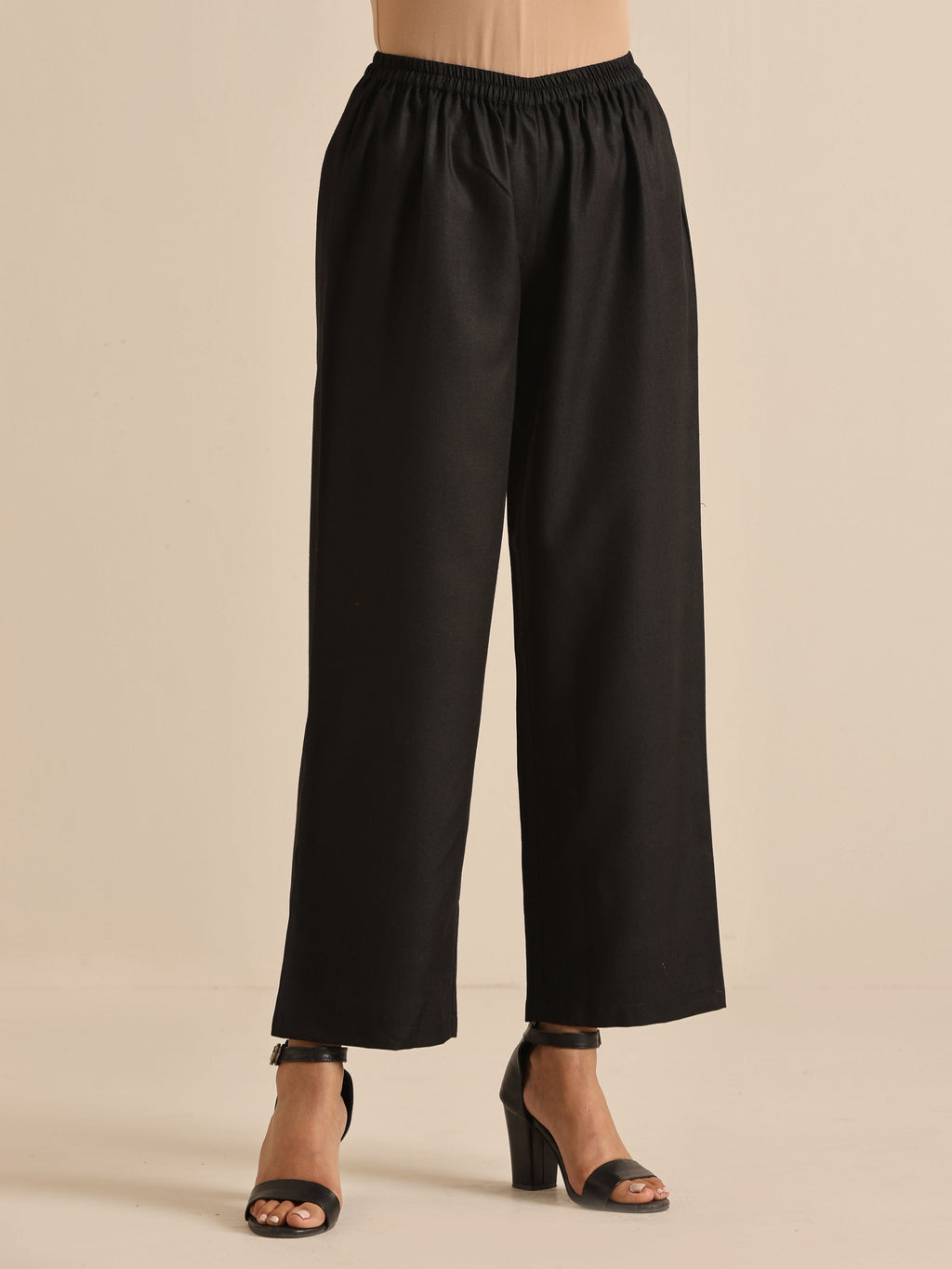 trueBrowns Black Slub Relaxed Placket Co-Ord Set