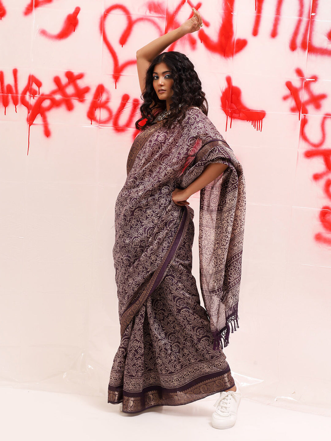 Tikhi Imli Floral Ready to Wear Saree