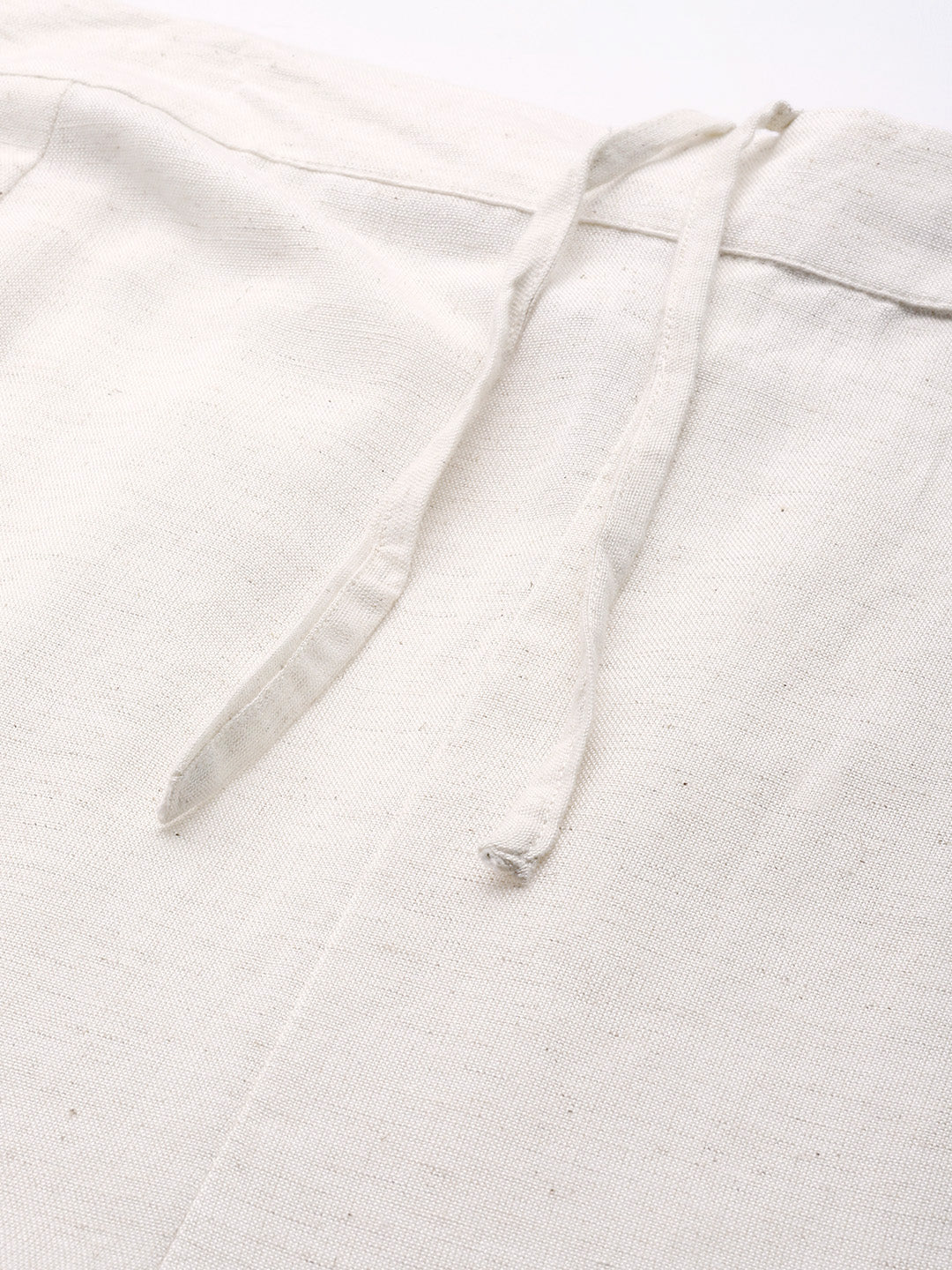 Juniper Women Ivory Rayon Flex Solid Slim Fit Pant/Slim Pant