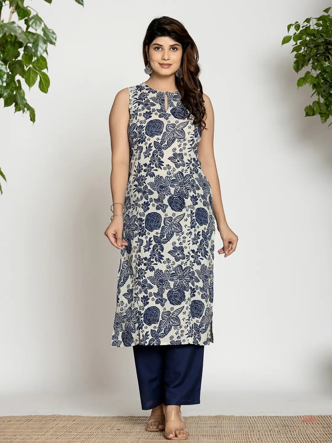 Yufta Blue Cotton Sleeveless Kurta Set