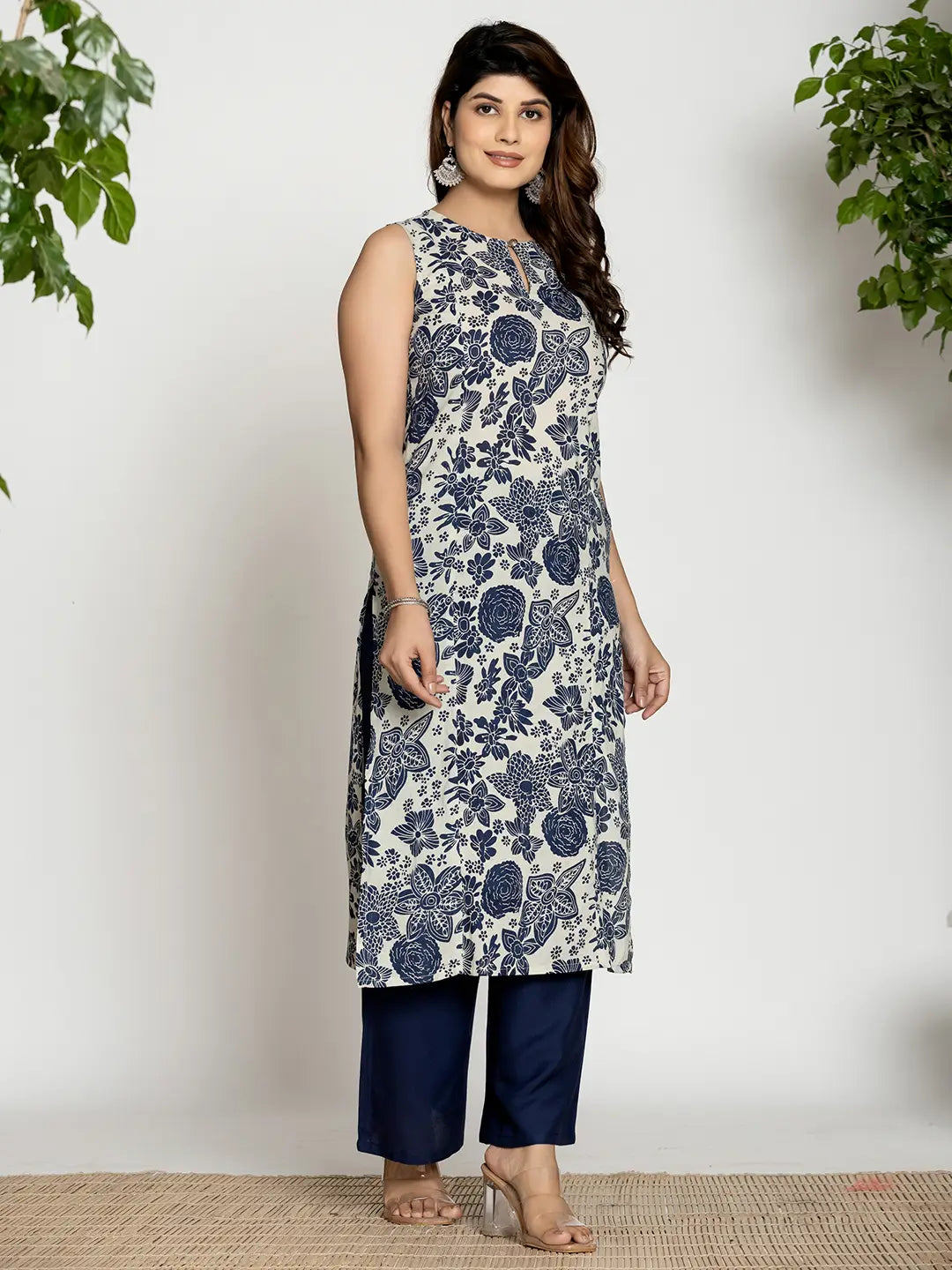 Yufta Blue Cotton Sleeveless Kurta Set