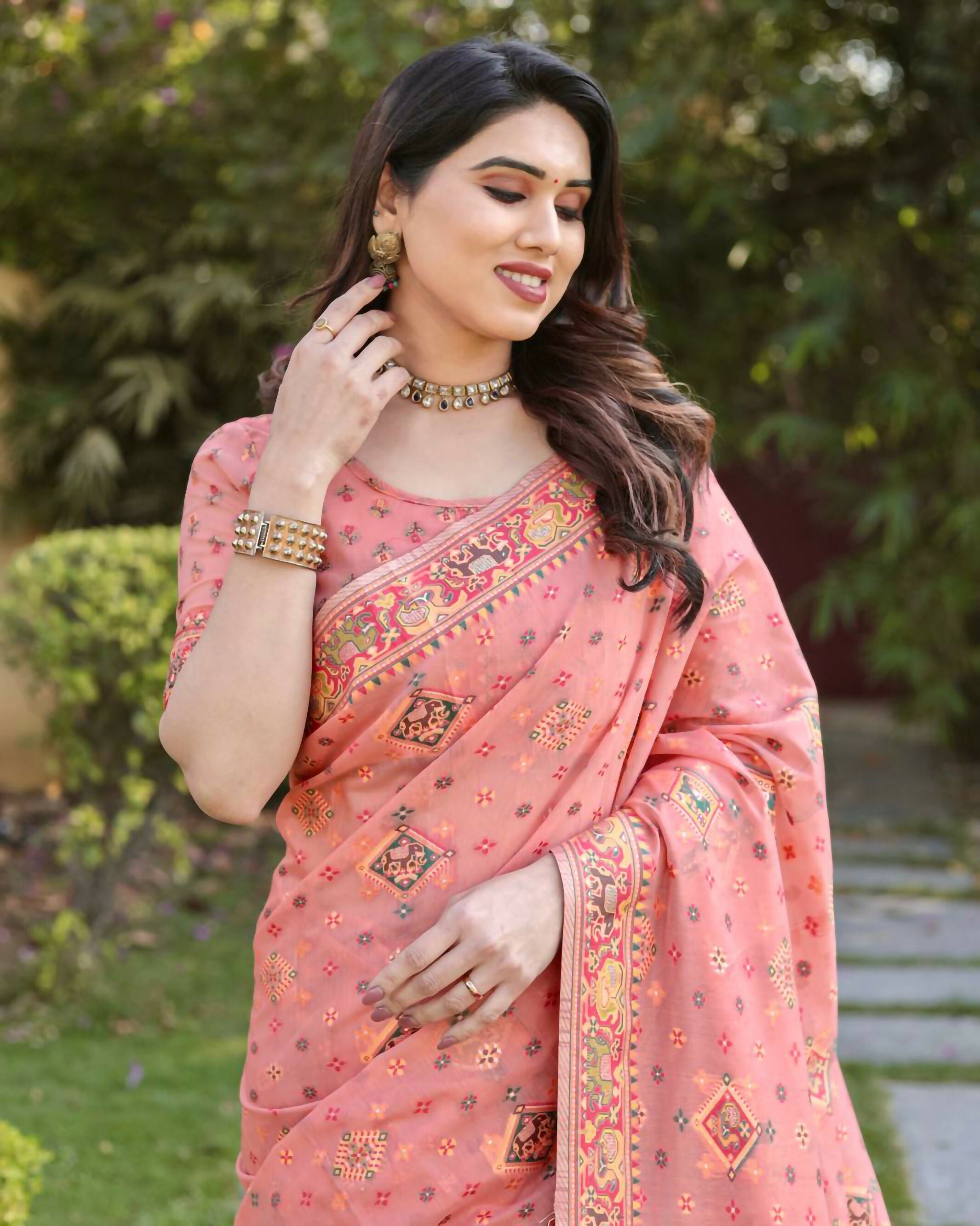 Vastranavya Luxury and Beautiful Soft, Smooth, Flowing Original Pashmina Soft Cotton Saree with Matching Blouse Fabric - Peach