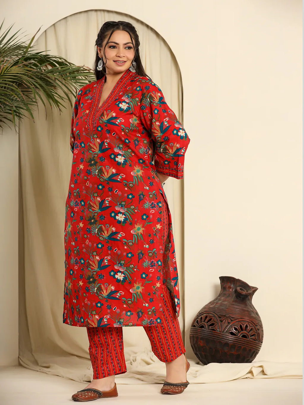 Yufta Red Pure Cotton Sequins_Work Kurta Dupatta Pant Set With Handwork