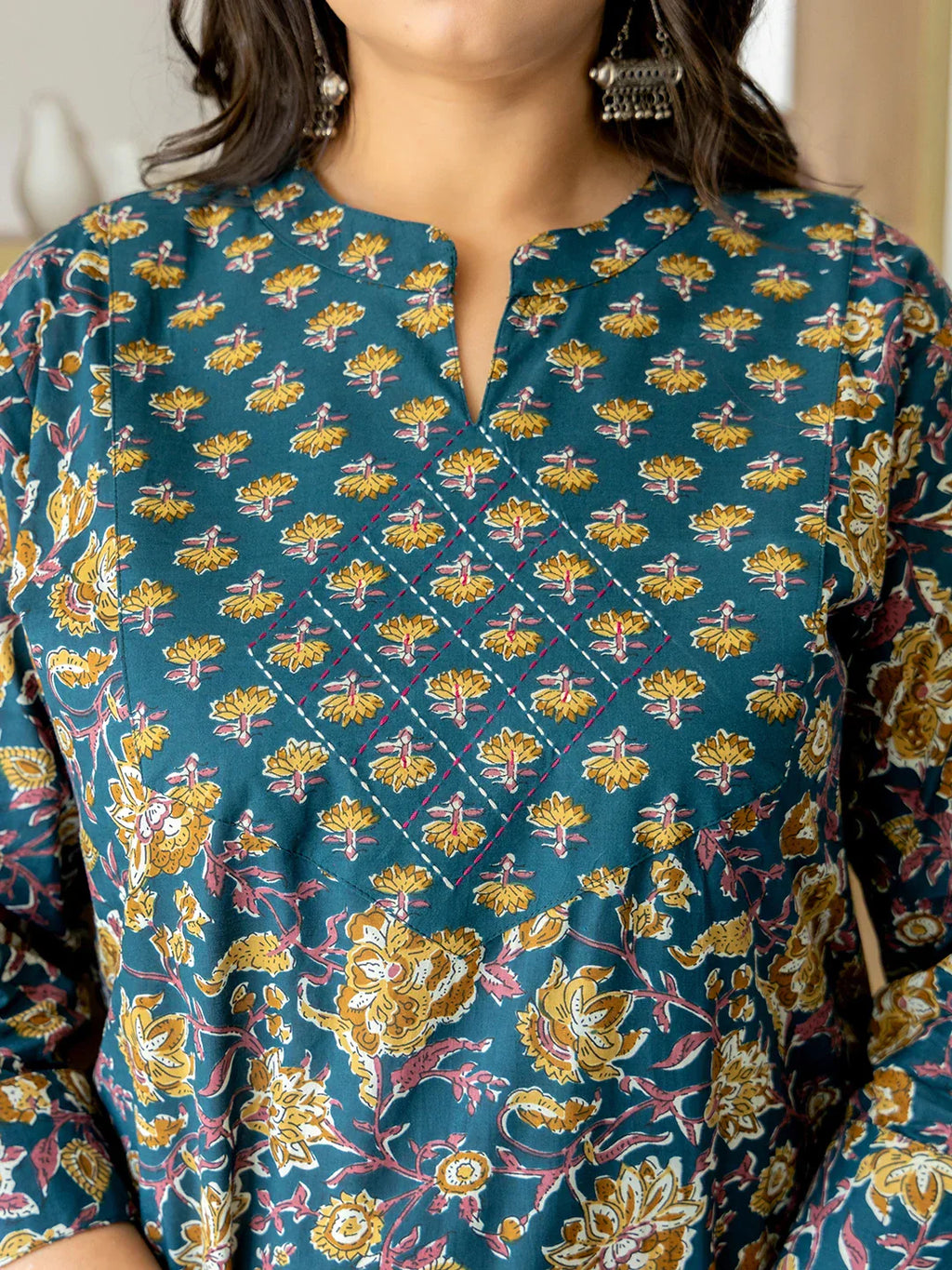 Yufta Pure Cotton Teal Green Kurta Dupatta Pant Set With Handwork
