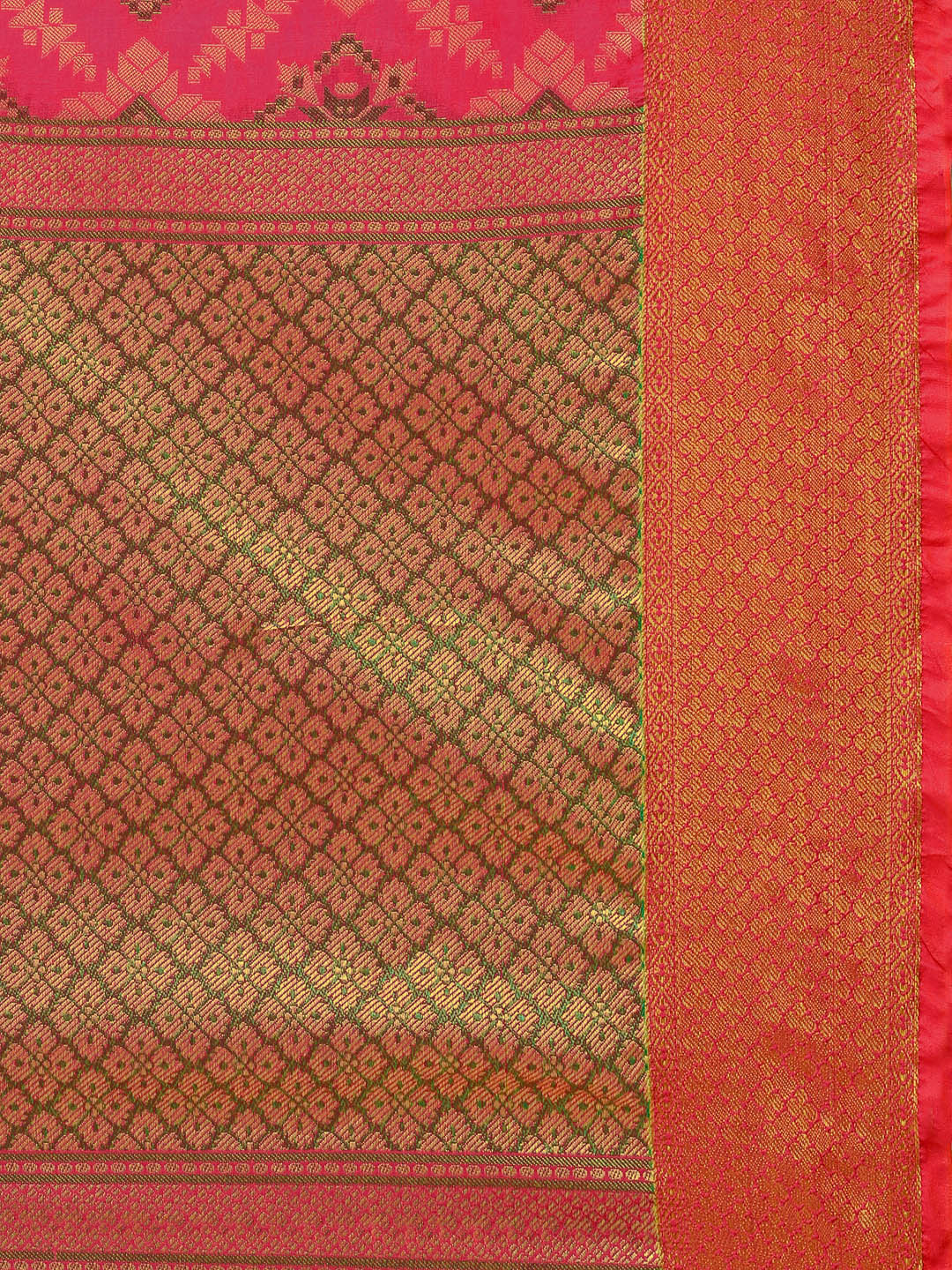 Saree Mall Pink Silk Blend Printed Kanjeevaram Saree