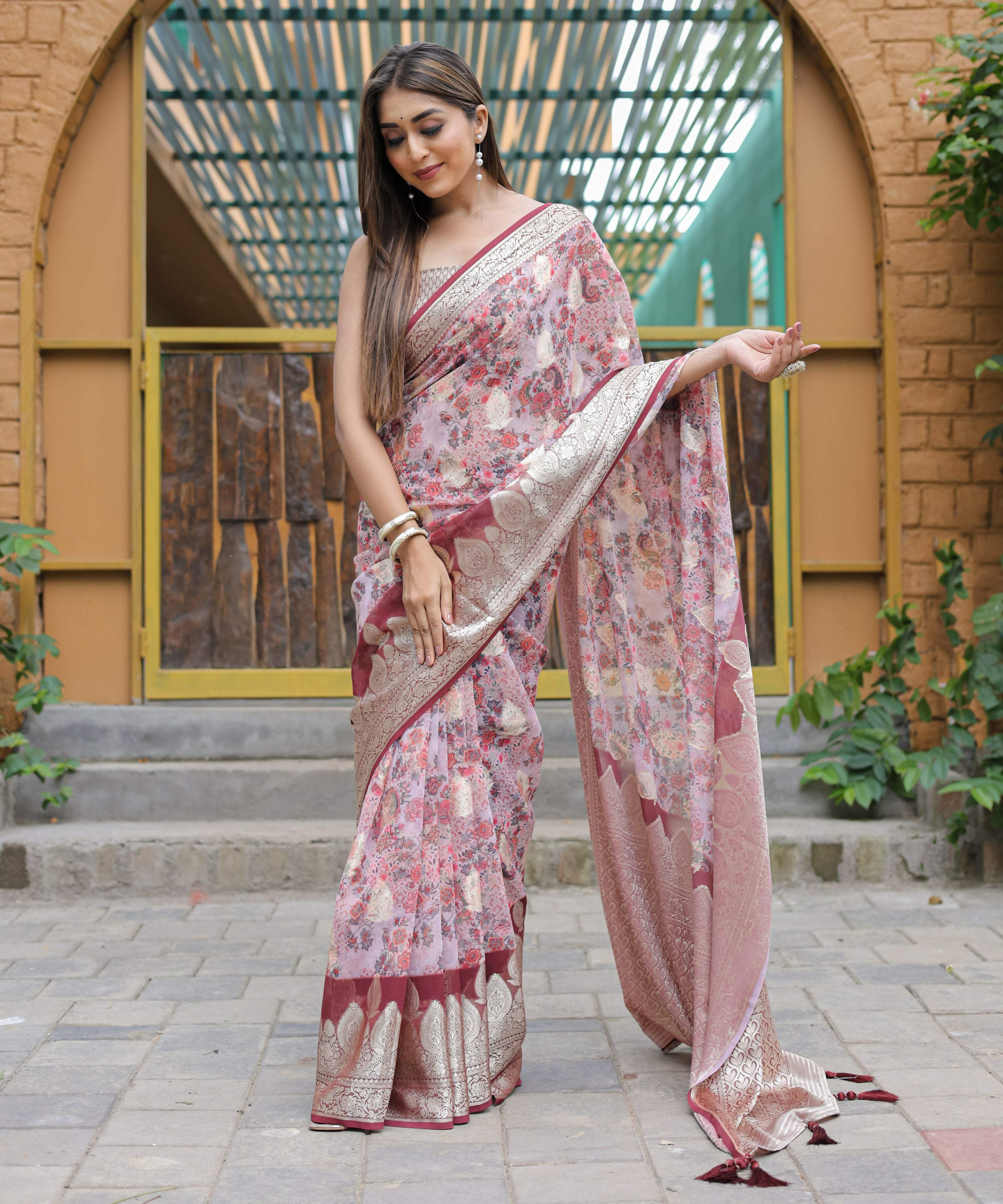 Vamsee Dhruvini Baby Pink Georgette Saree