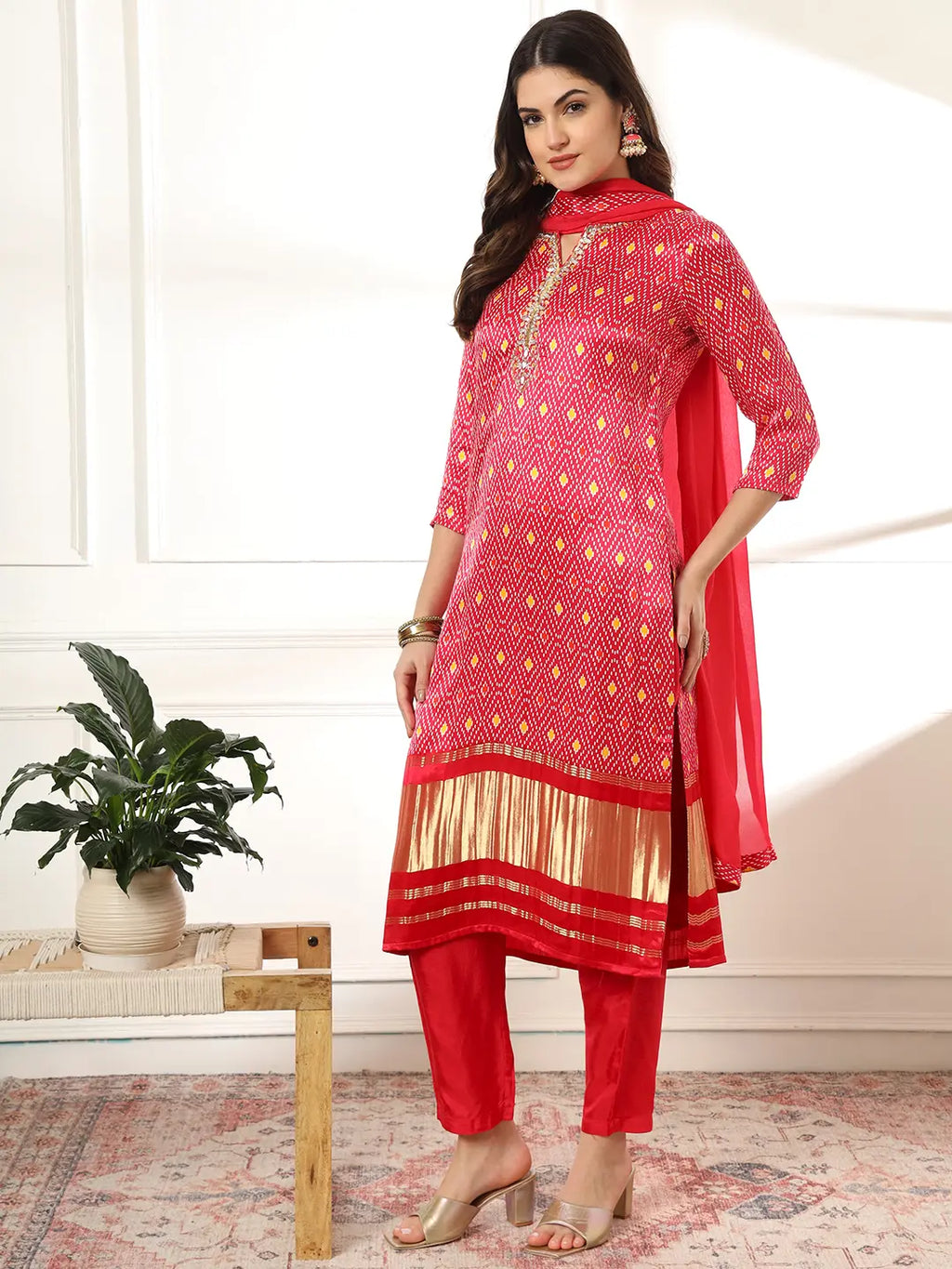 Yufta Pink Gajji Silk Zari_Work Kurta with Trousers with dupatta Set