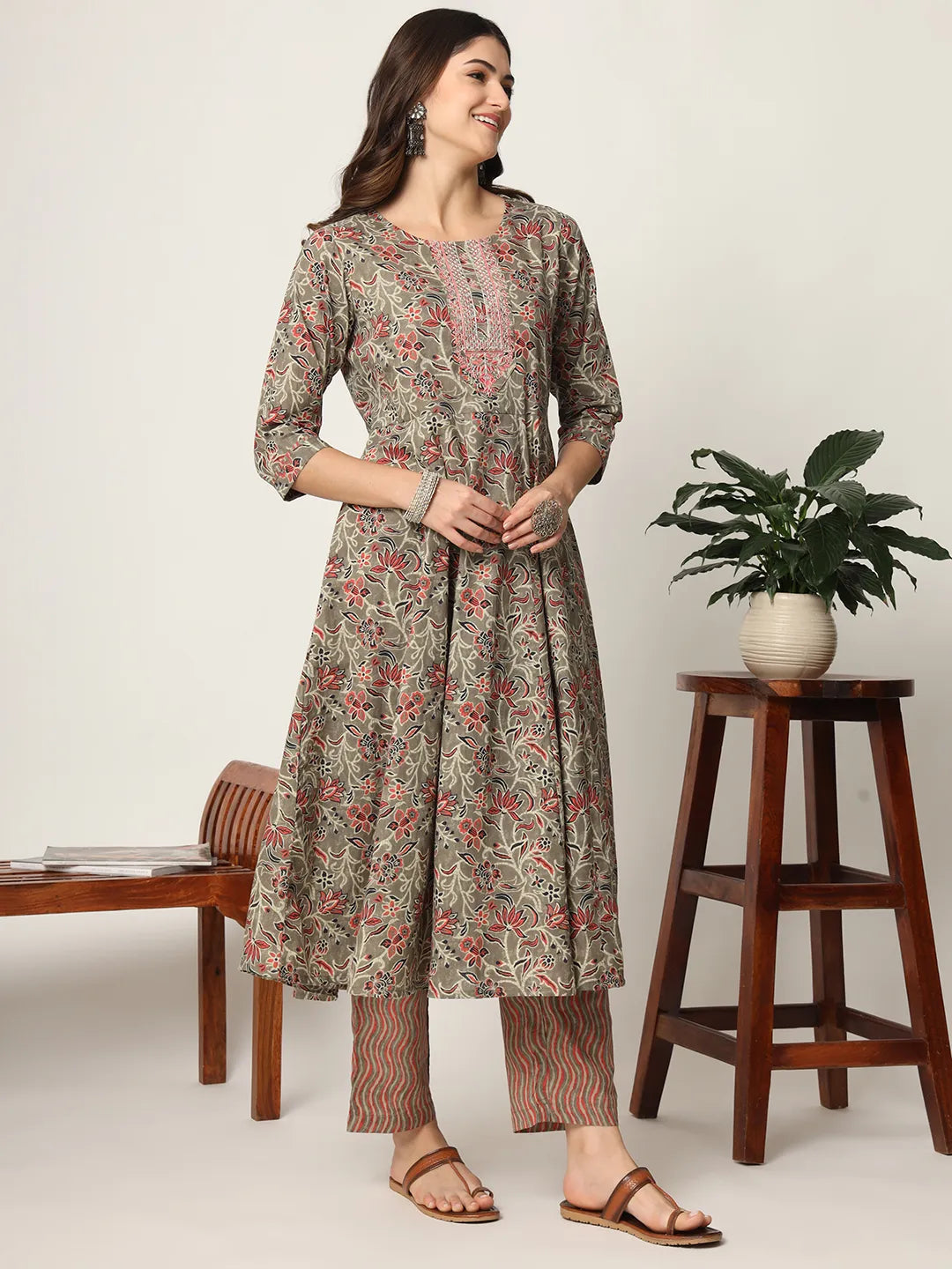 Yufta Pink And Gray Cotton Dori_Embroidery Anarkali Kurta Dupatta Pant Set