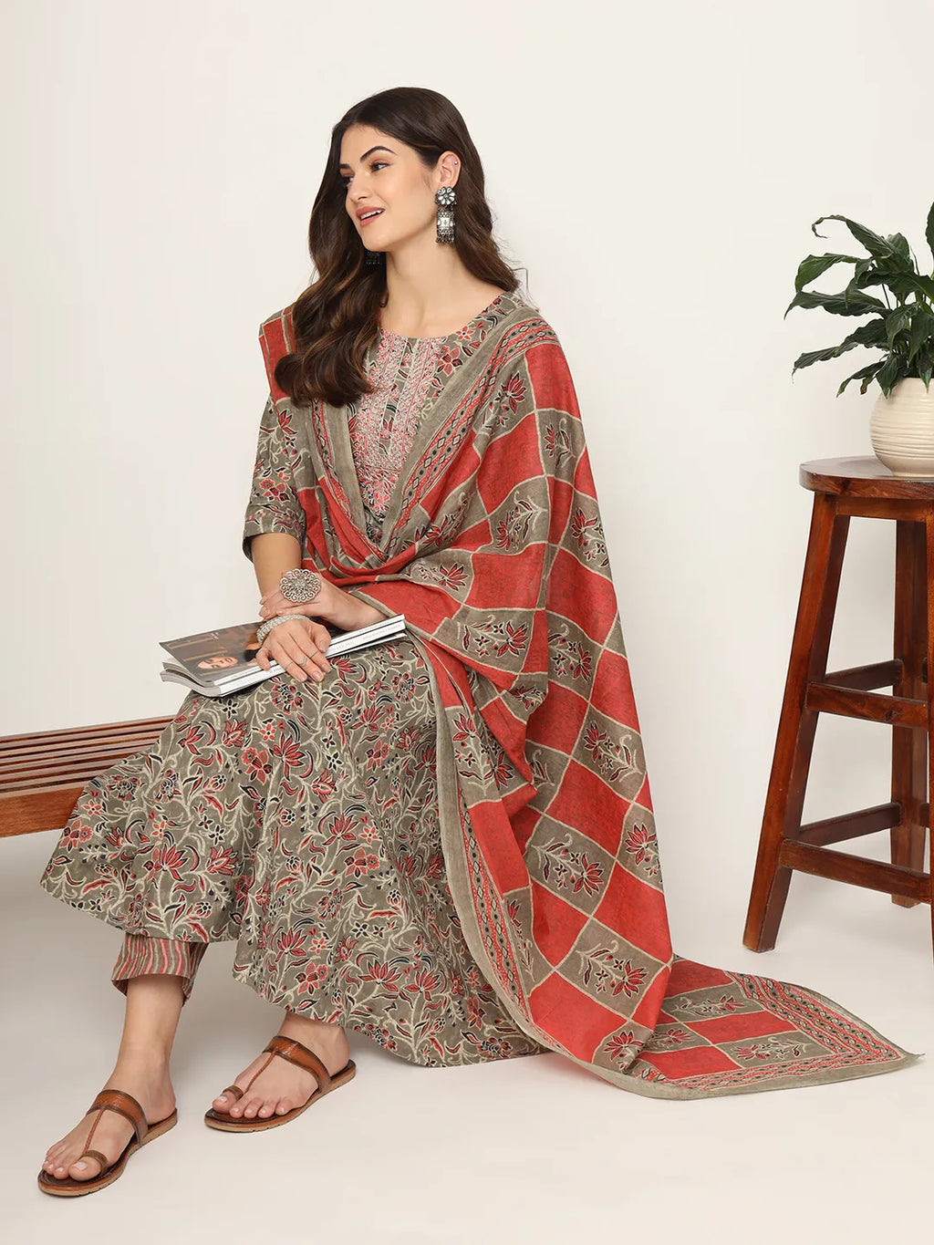 Yufta Pink And Gray Cotton Dori_Embroidery Anarkali Kurta Dupatta Pant Set