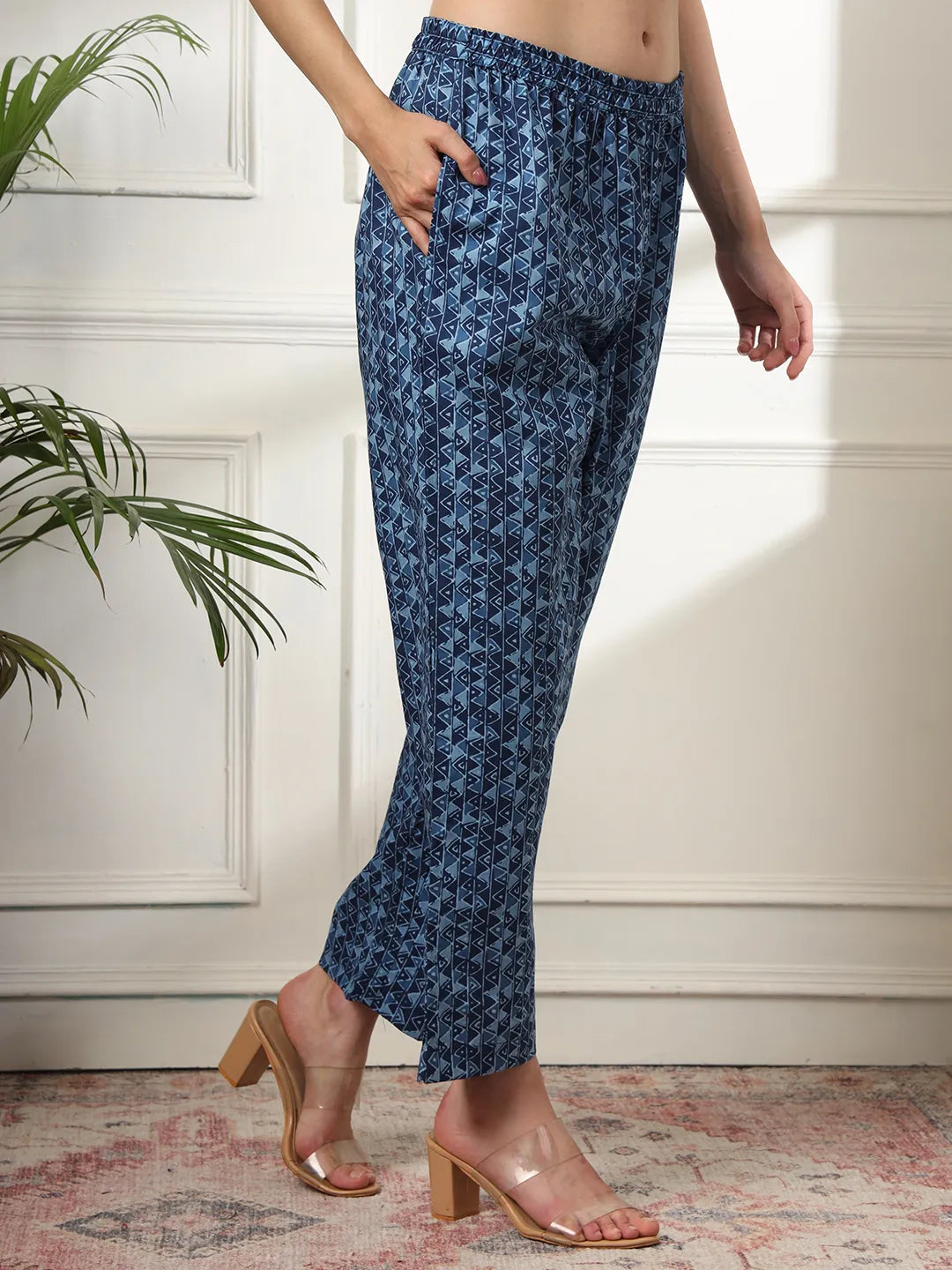Yufta Cotton Blue Kurta Dupatta Pant Set