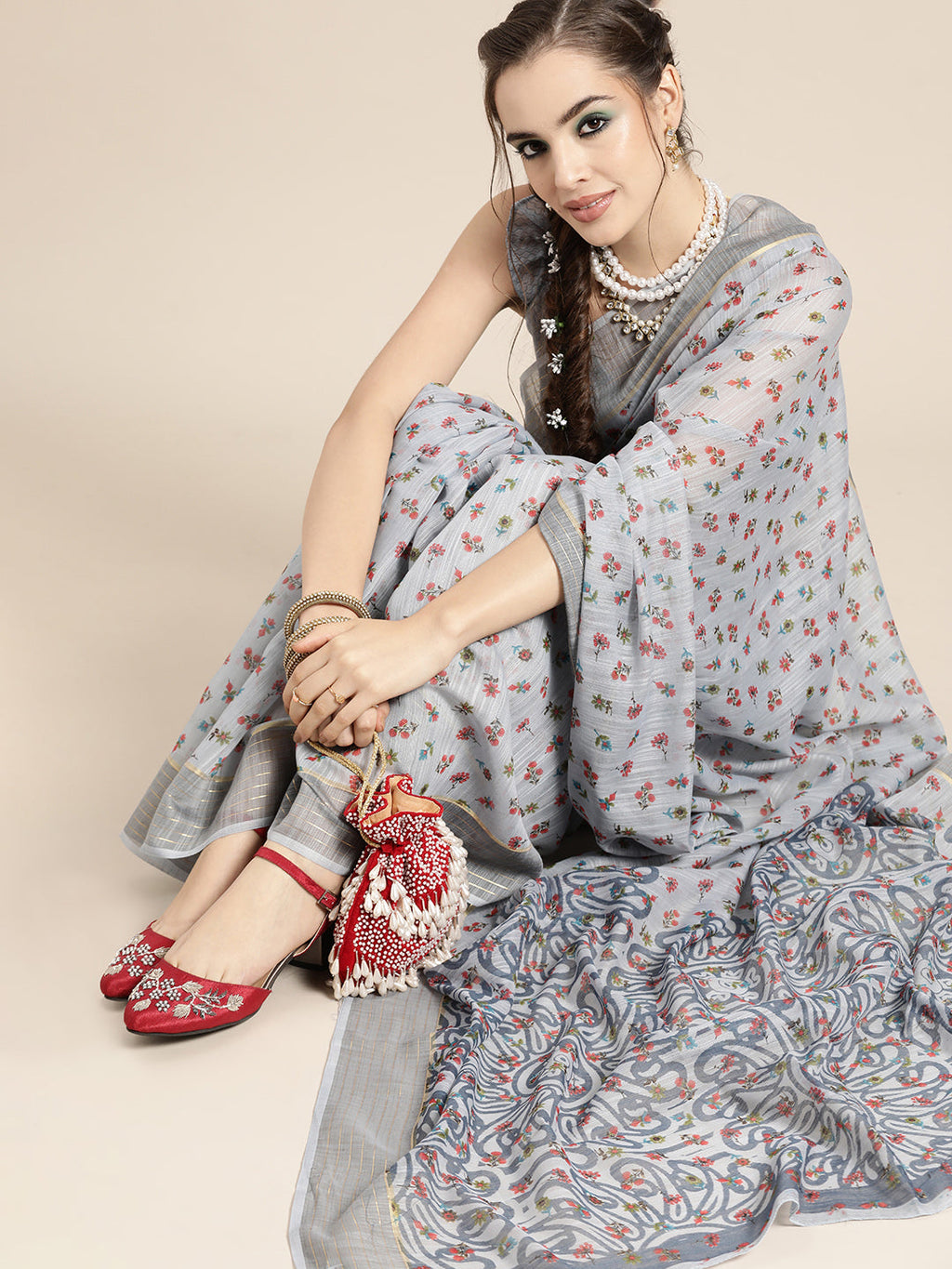 Saree Mall Grey & Maroon Floral Linen Blend Chanderi Saree