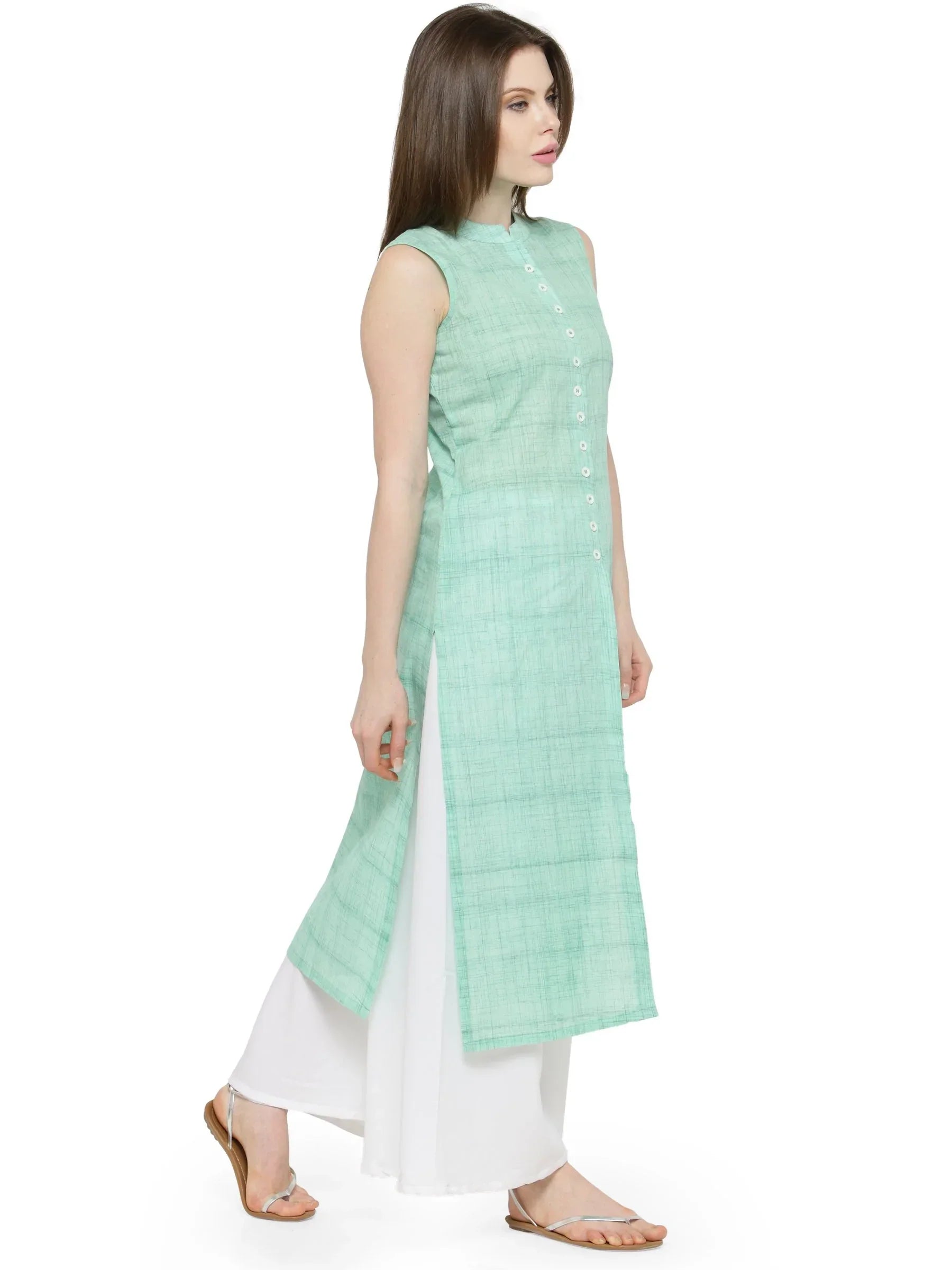 Jompers Women's Green Solid Straight Kurta