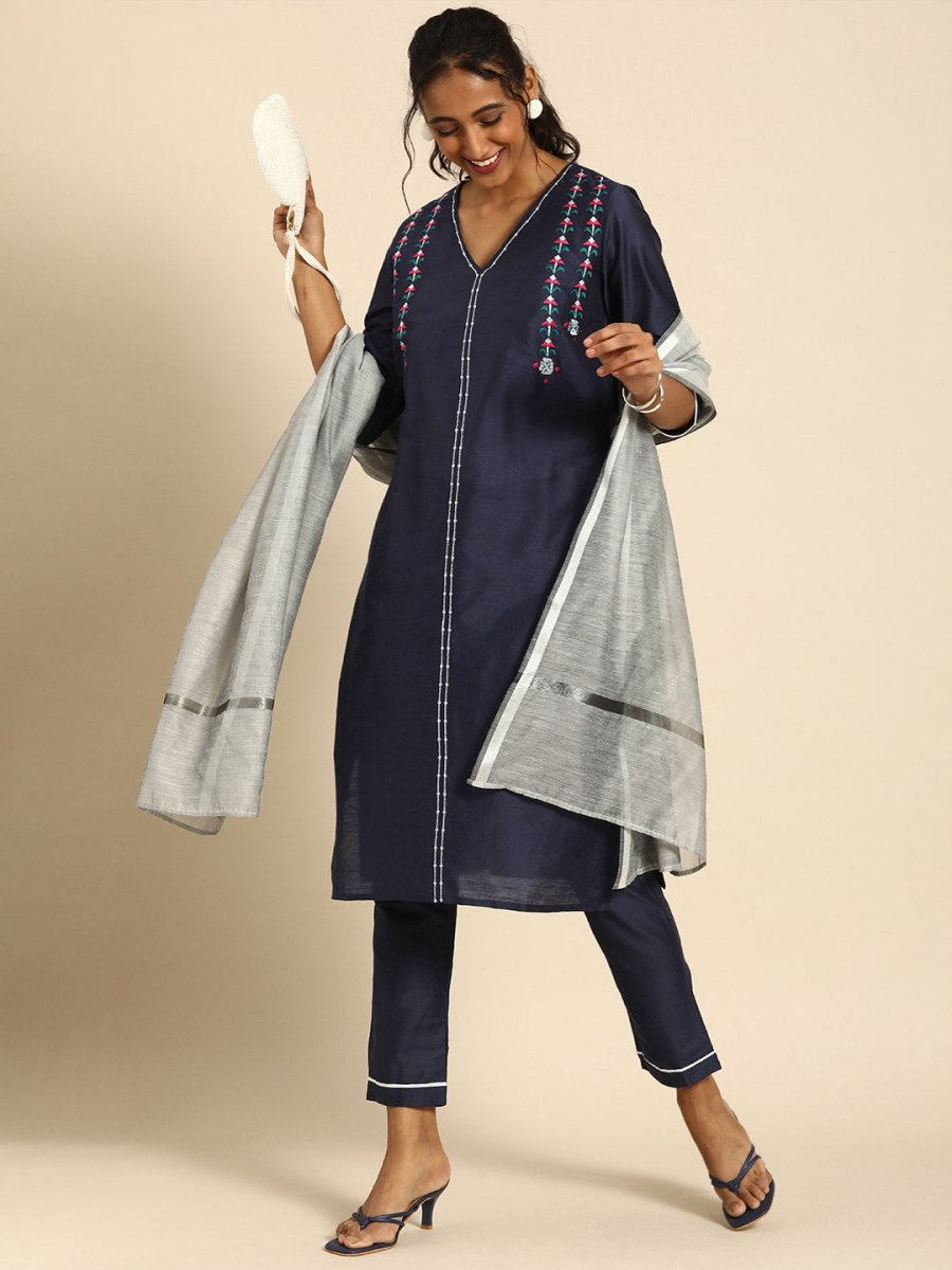 All About You Women Navy Blue Embroidered Regular Thread Work Kurta with Trousers